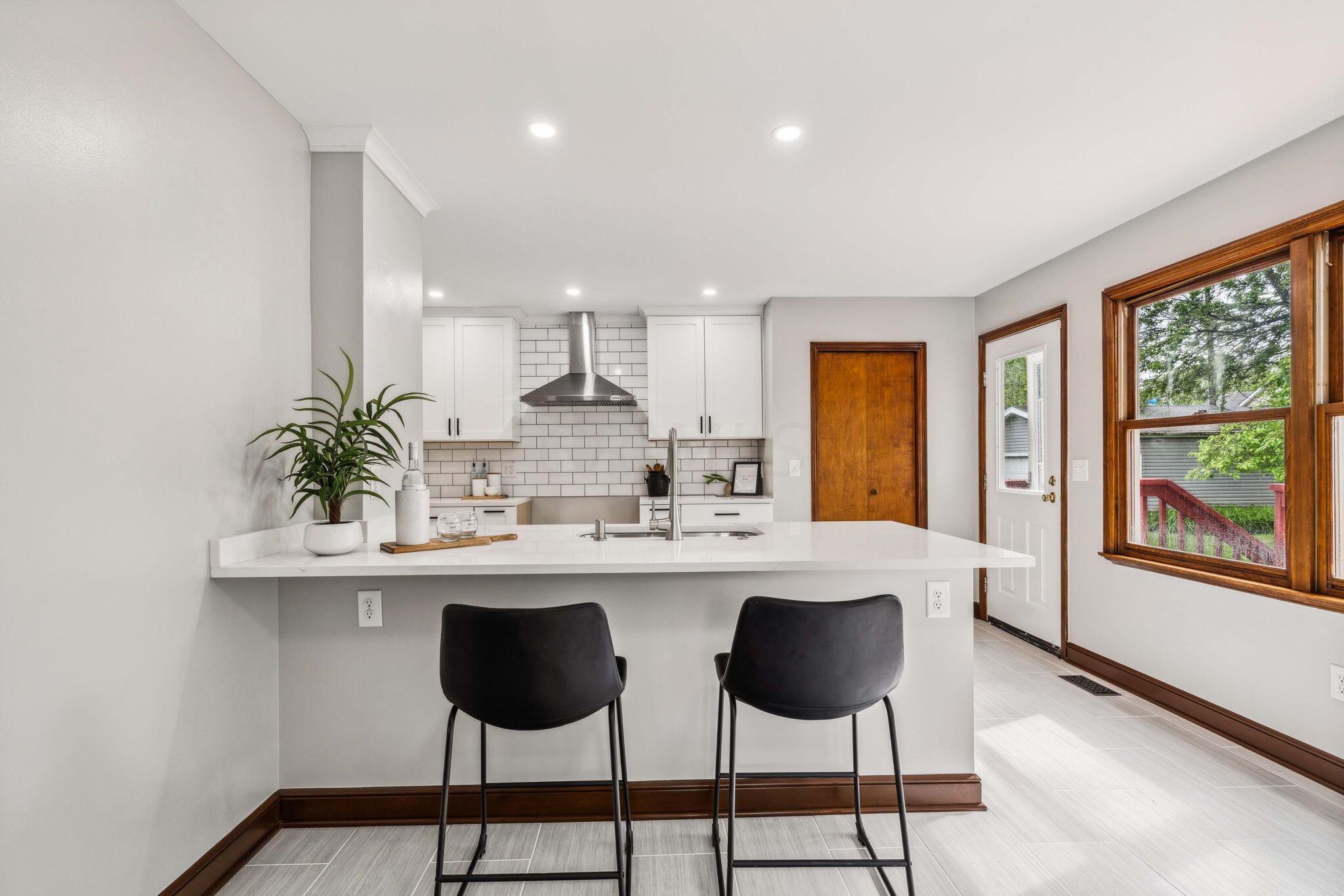 967 S Cassingham Road