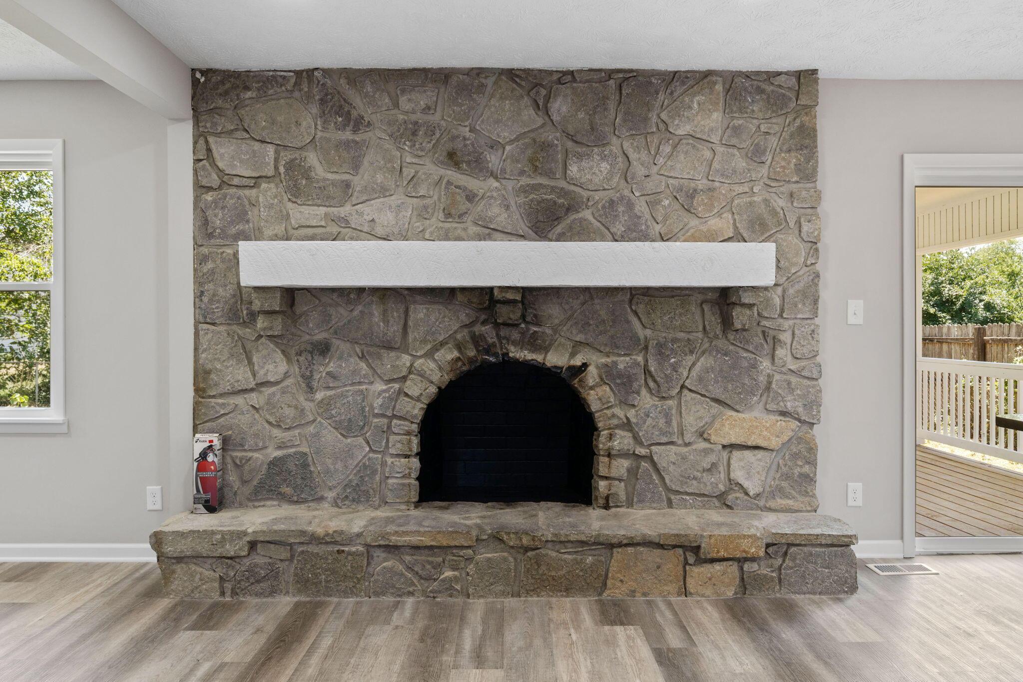 5699 Greendale Drive