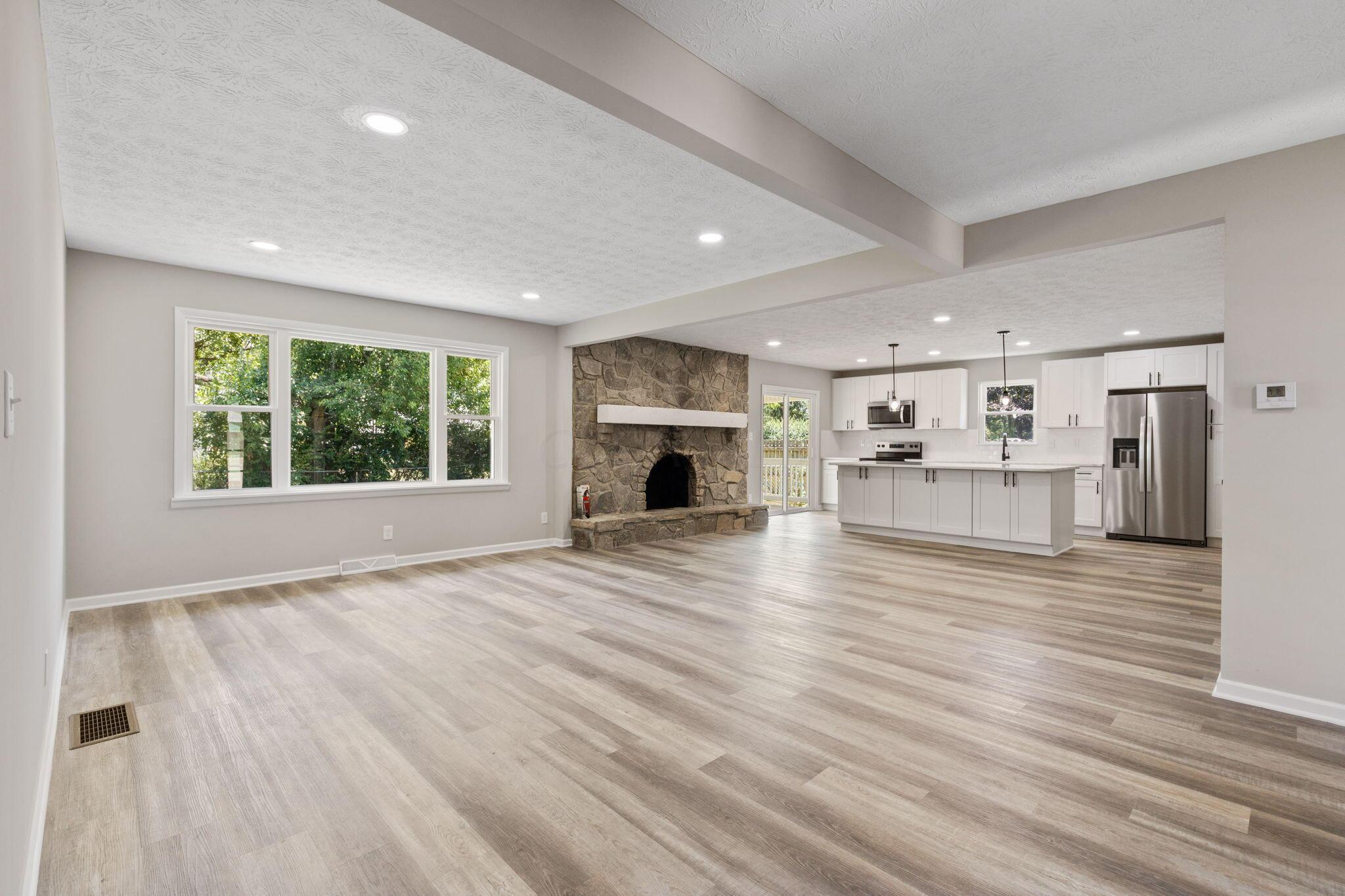 5699 Greendale Drive