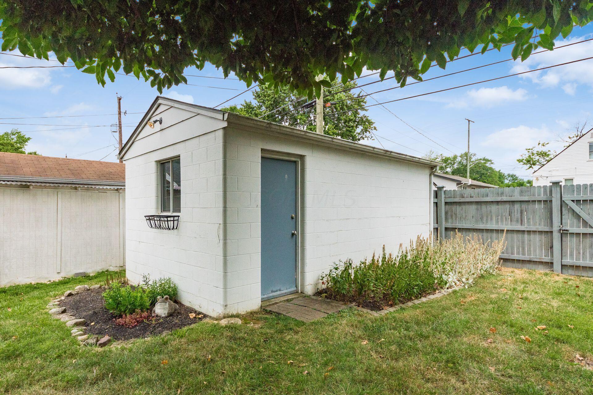 360 E Jeffrey Place