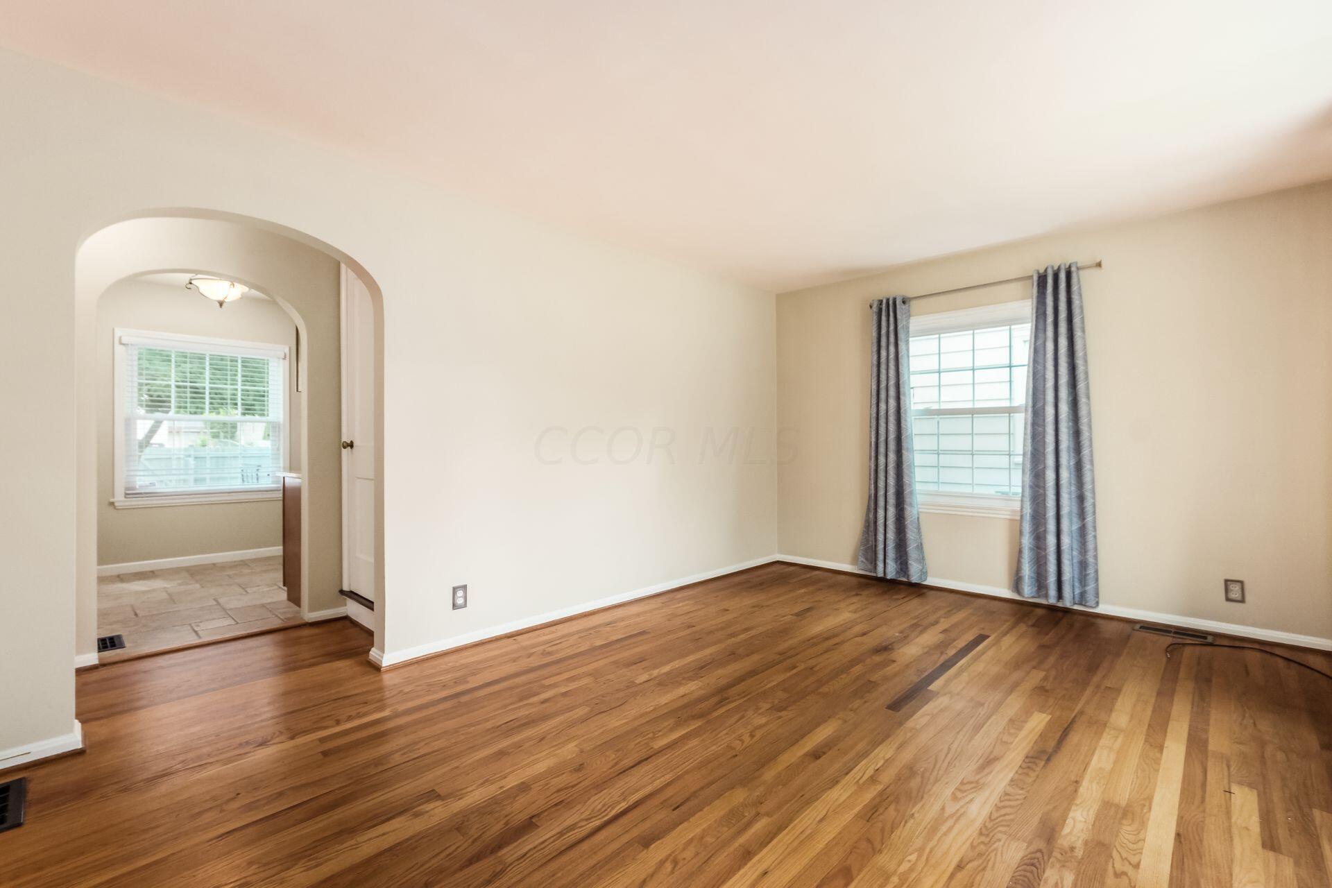 360 E Jeffrey Place