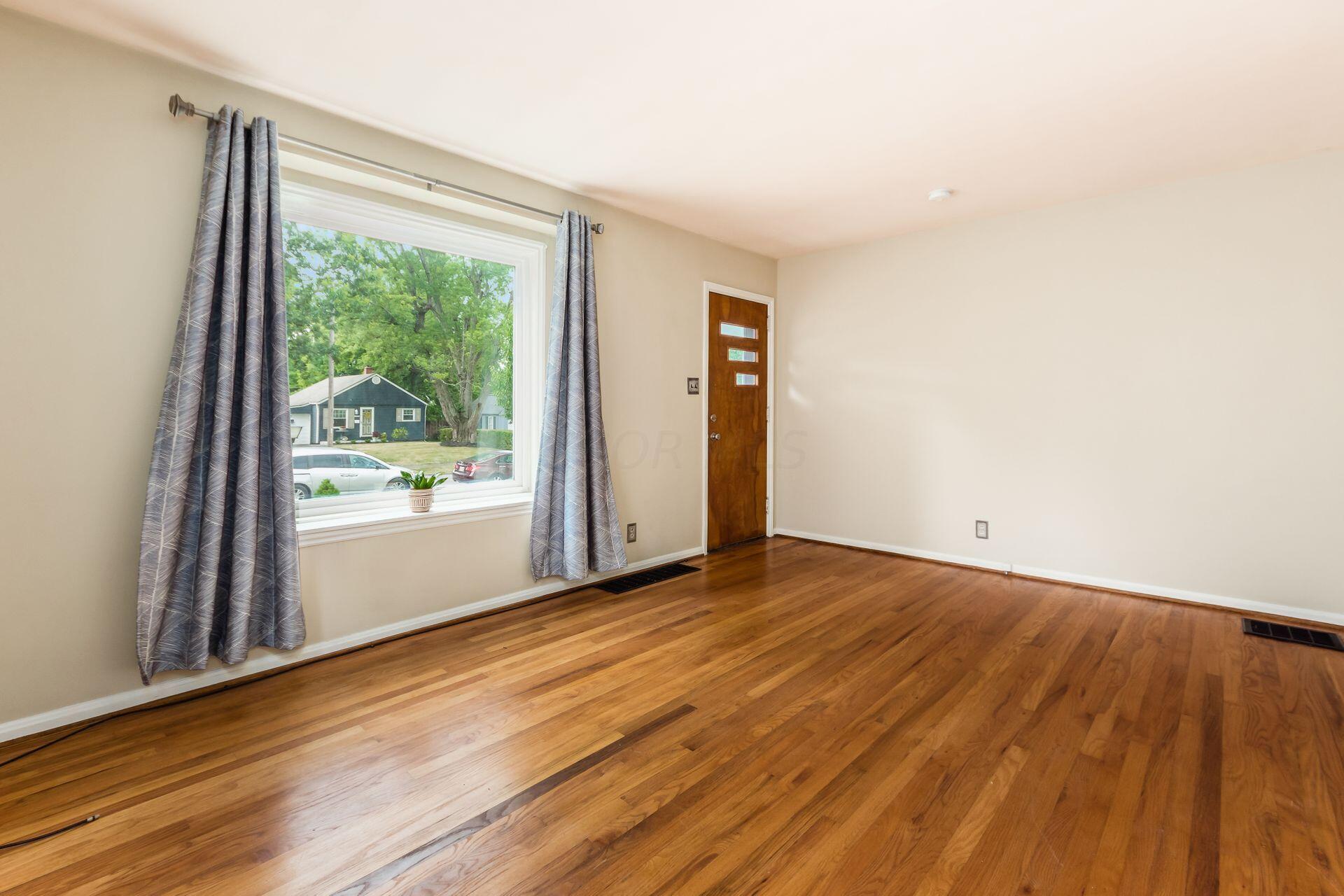 360 E Jeffrey Place