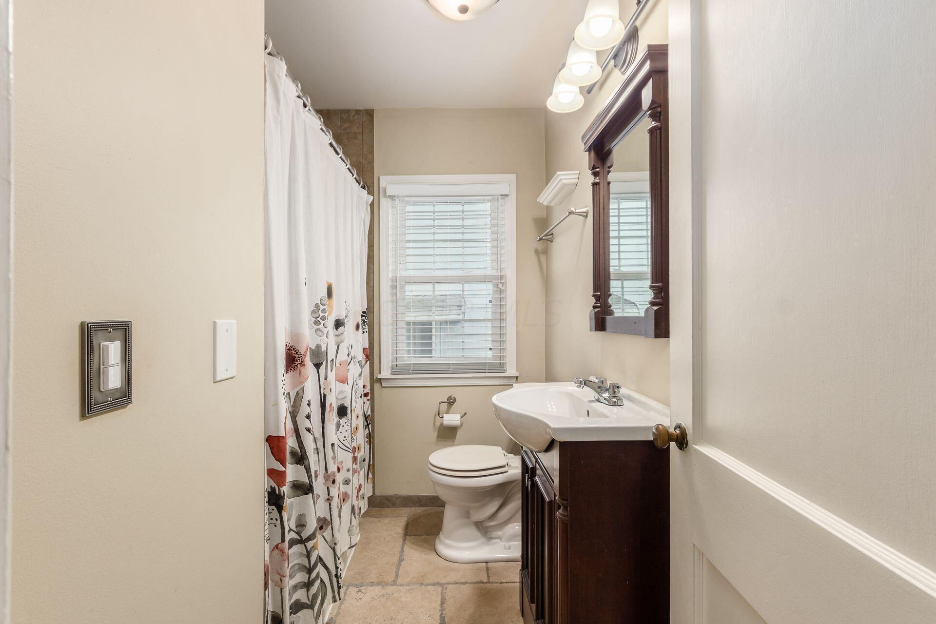360 E Jeffrey Place