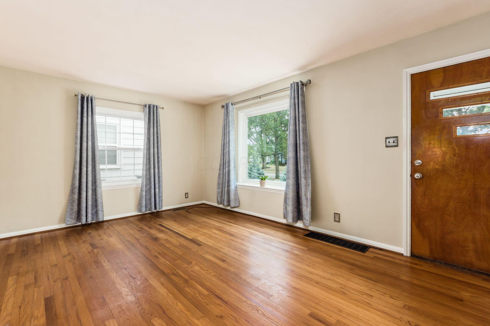 360 E Jeffrey Place