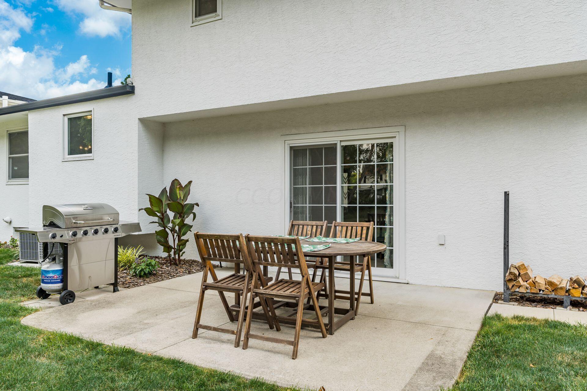 725 Olde Orchard Court
