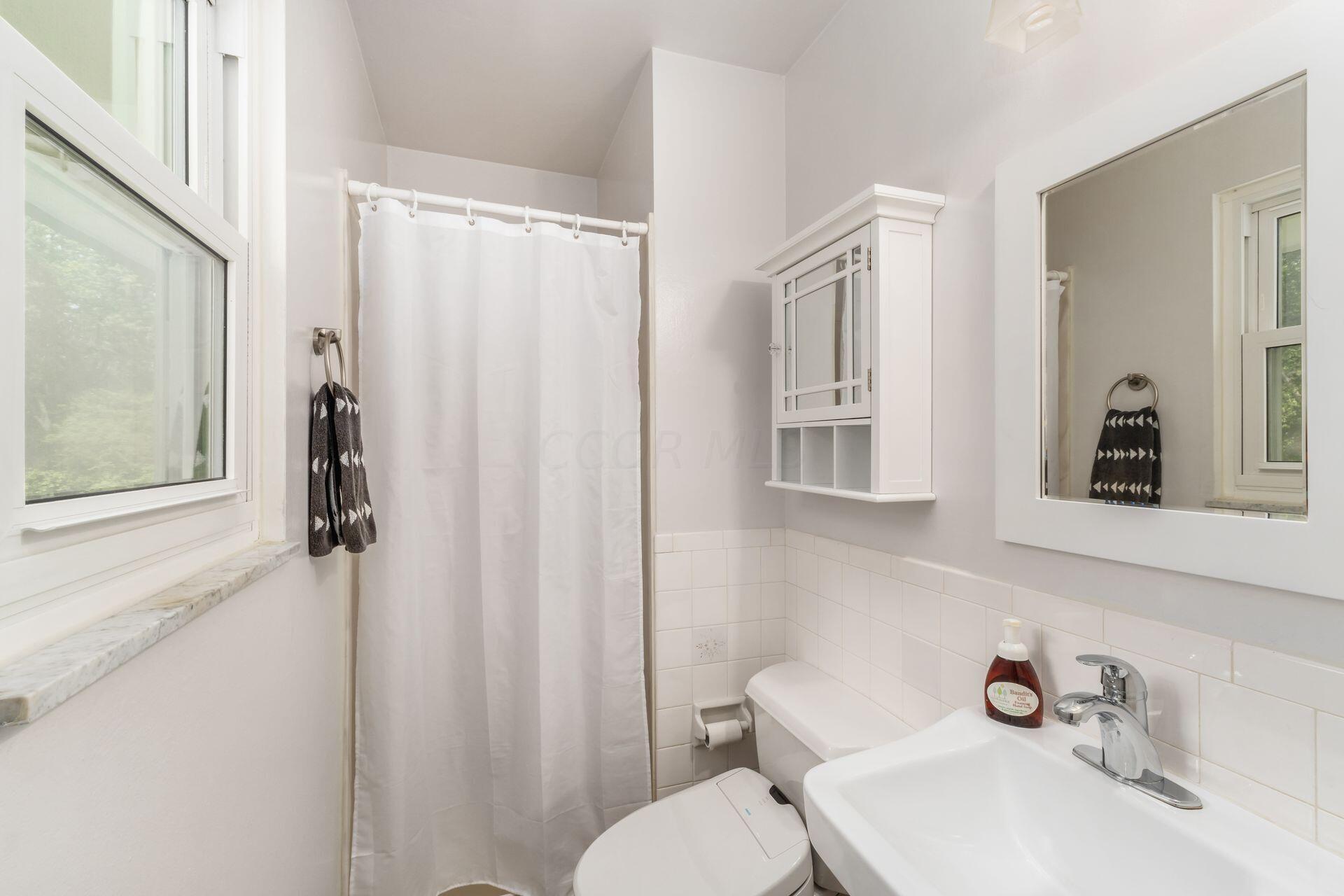 725 Olde Orchard Court