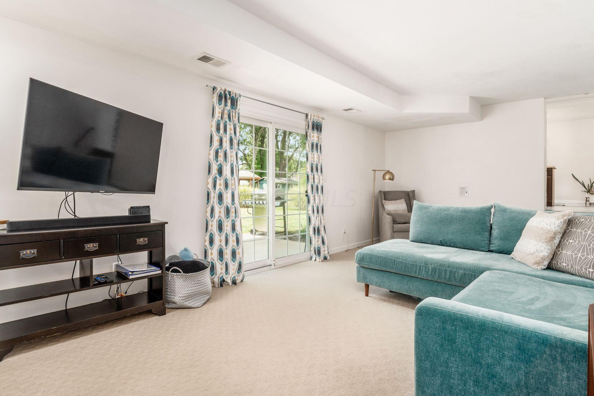 725 Olde Orchard Court