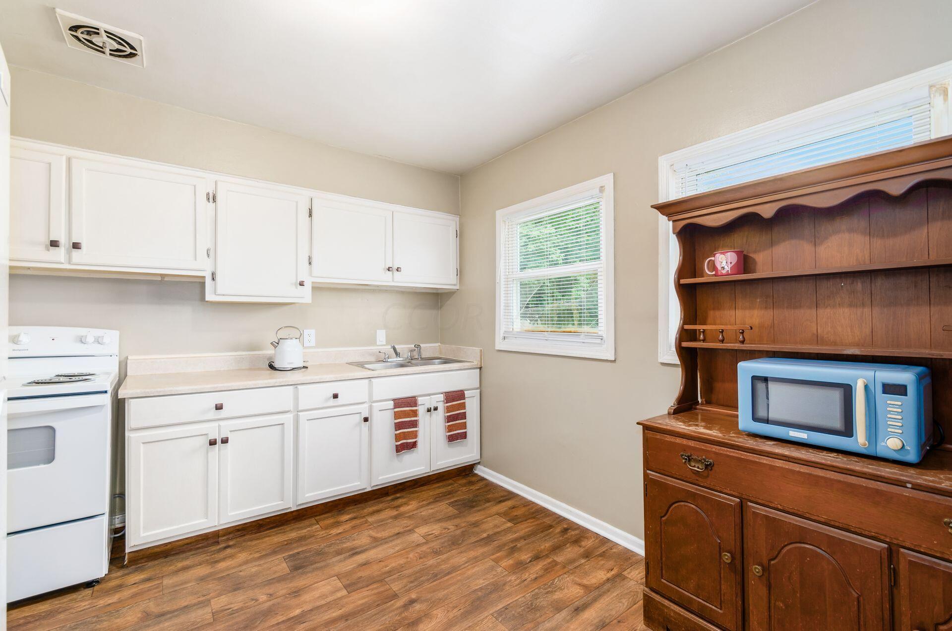 282 Edgevale Road