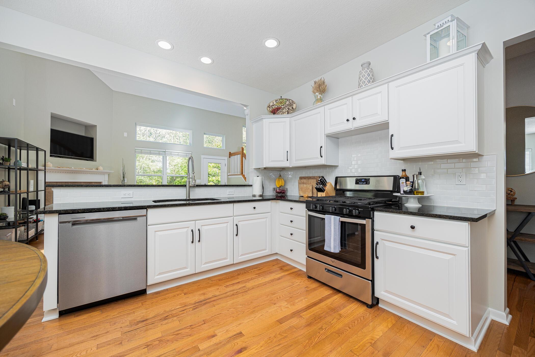 6380 Skipping Stone Drive