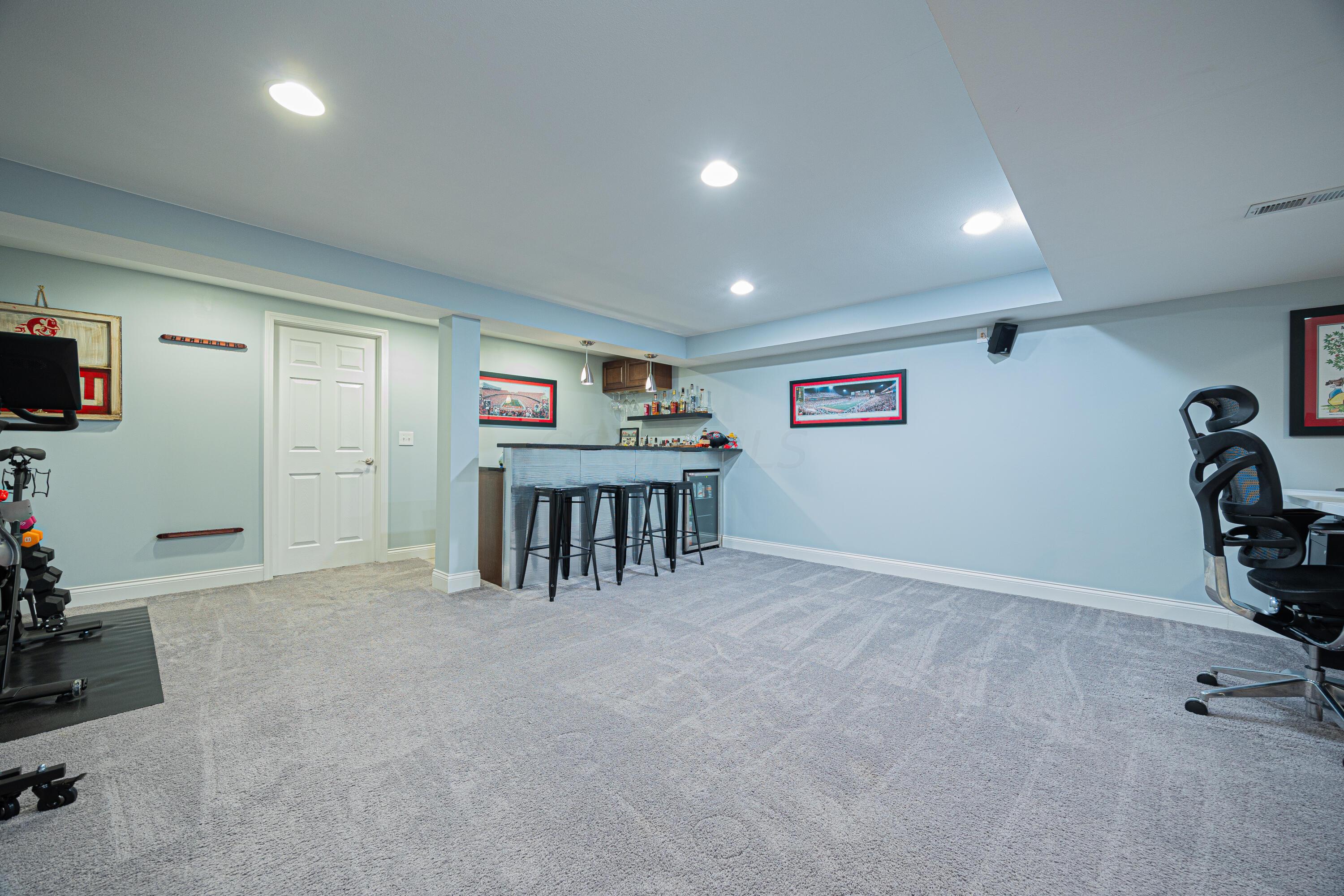 6380 Skipping Stone Drive