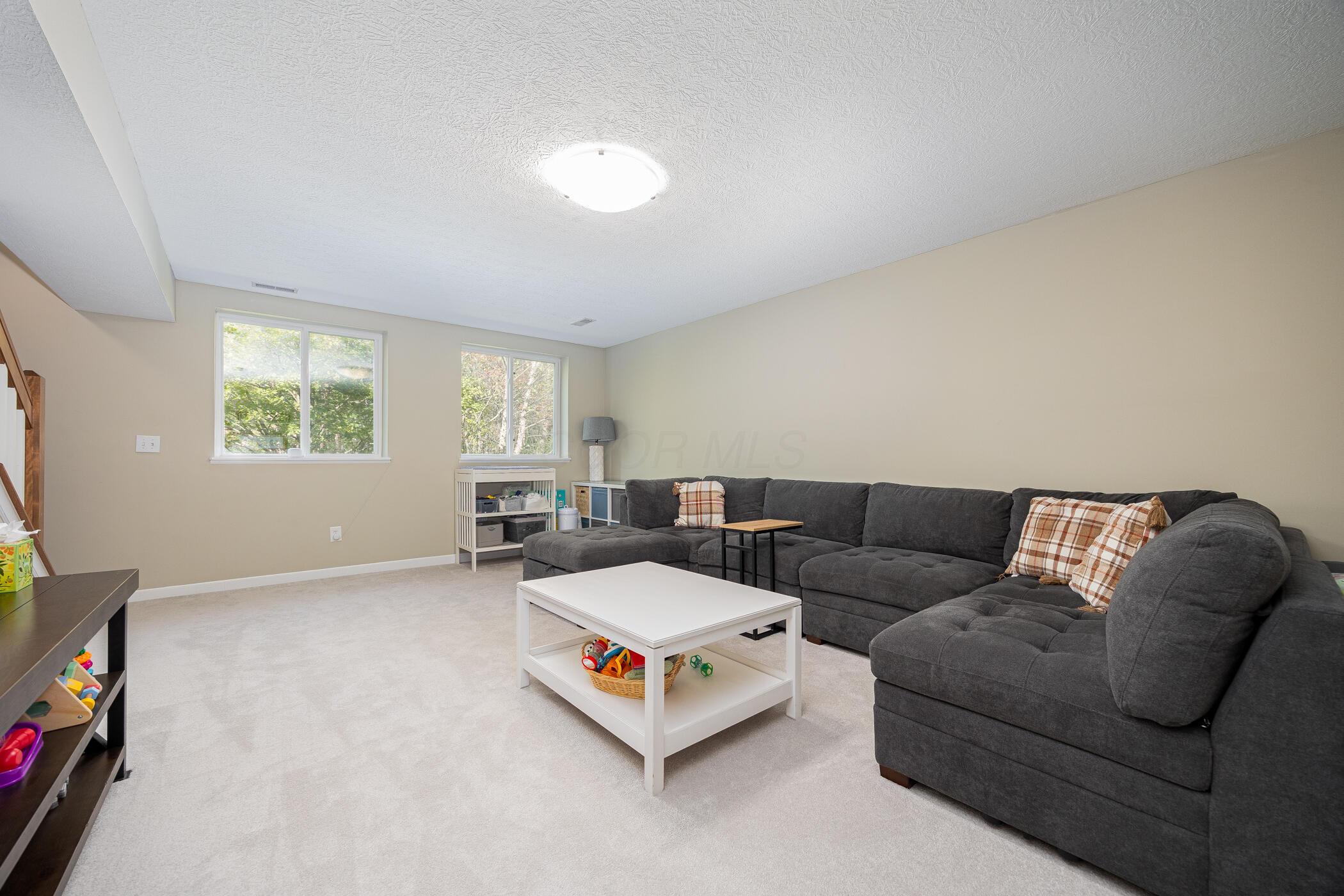 6380 Skipping Stone Drive