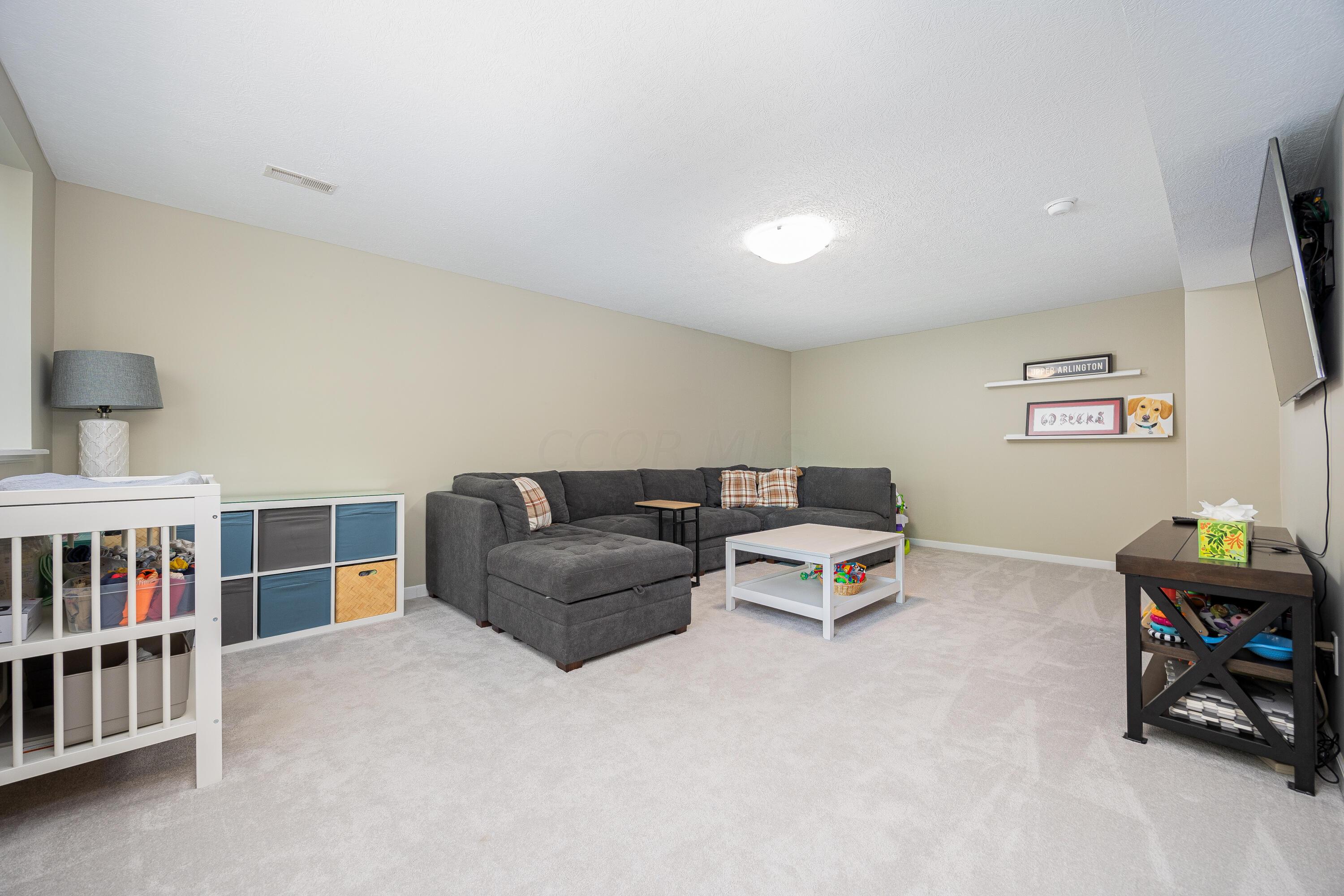 6380 Skipping Stone Drive