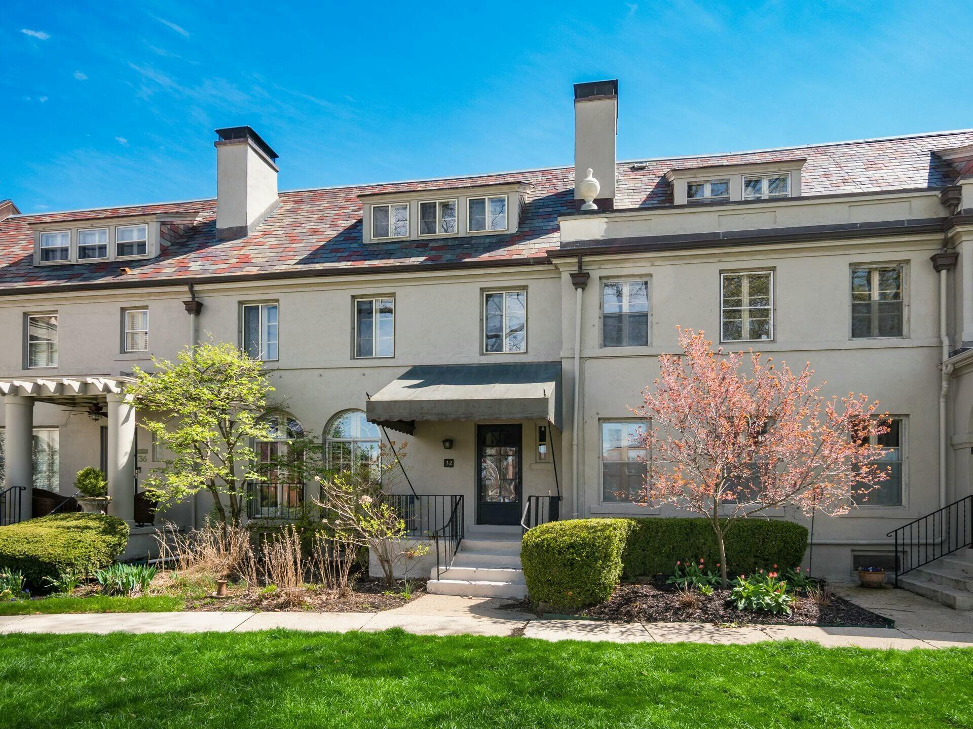 32 Brunson Avenue, 10