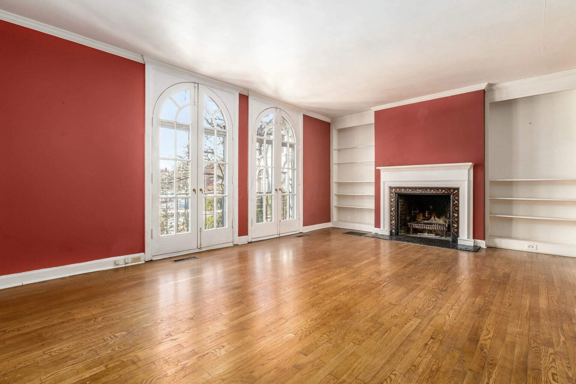 32 Brunson Avenue, 10