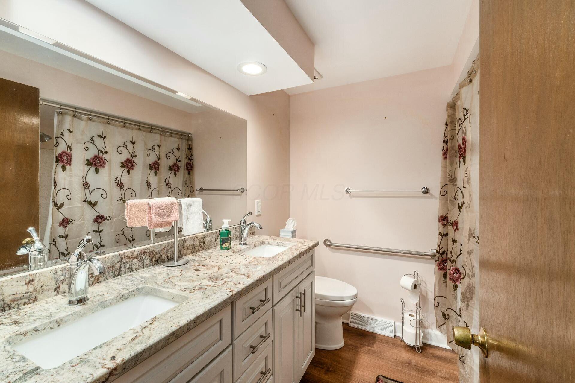 711 Olde Orchard Court