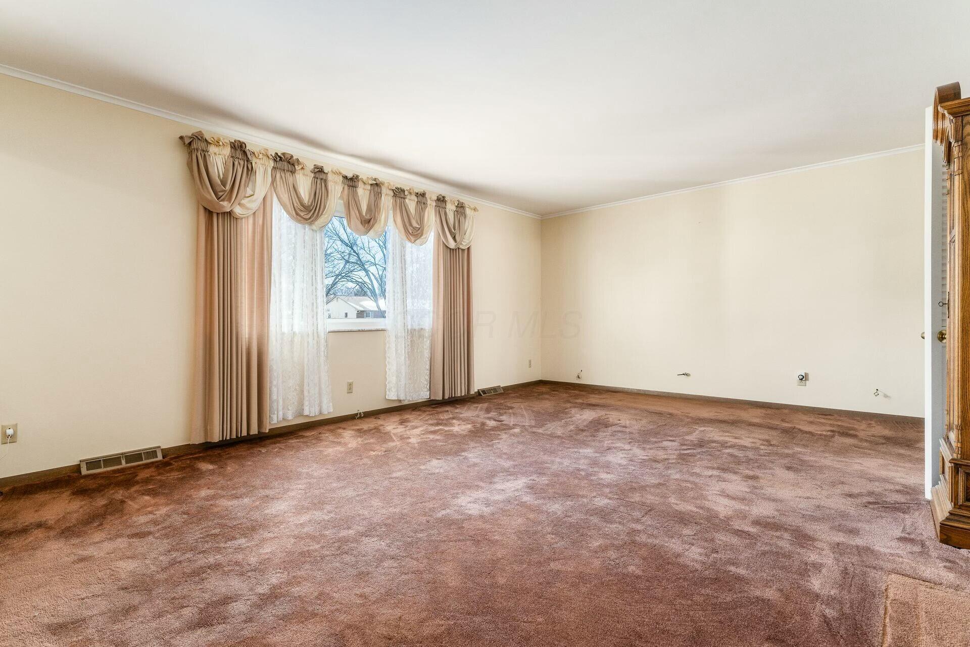 711 Olde Orchard Court