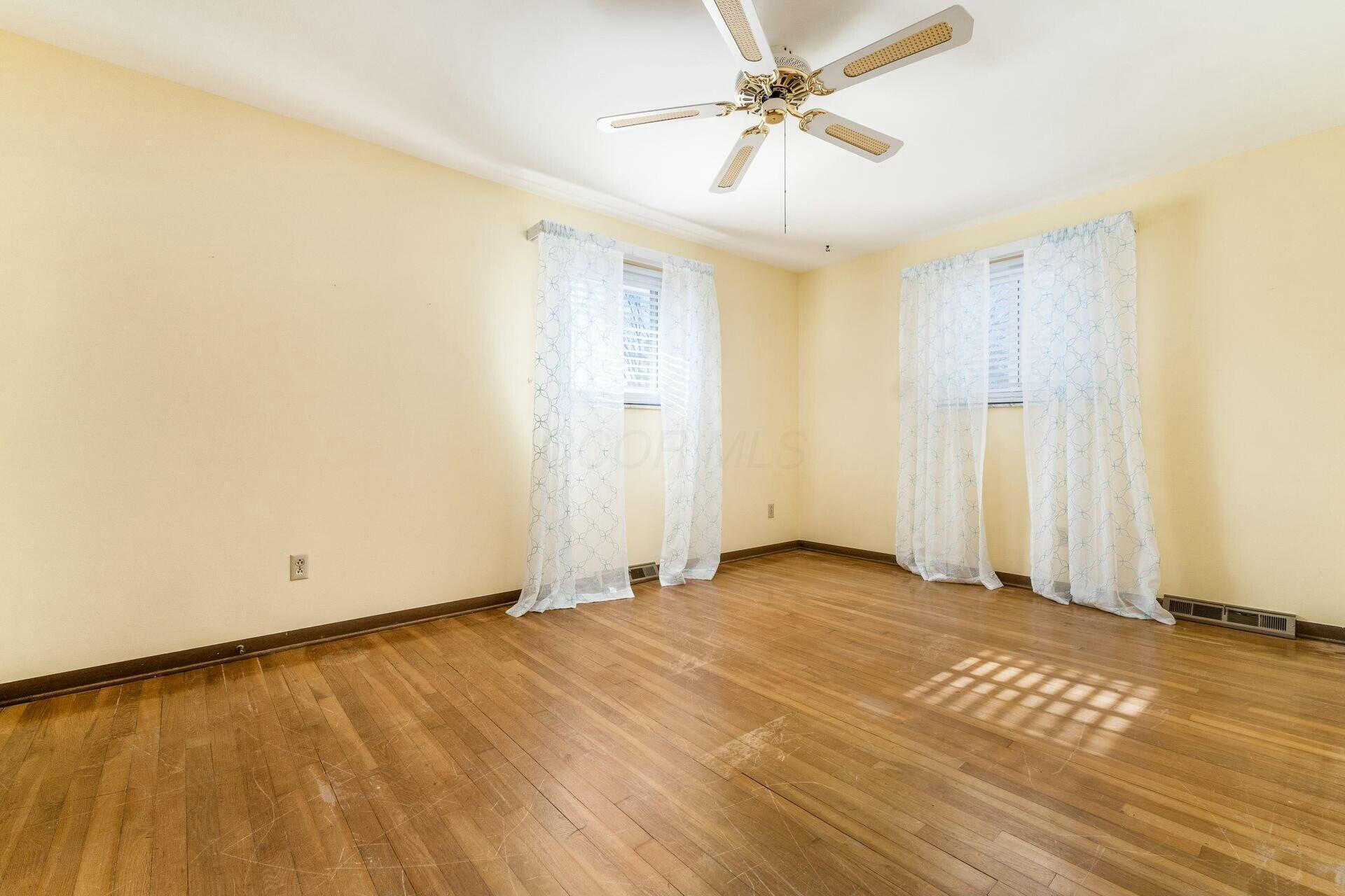711 Olde Orchard Court