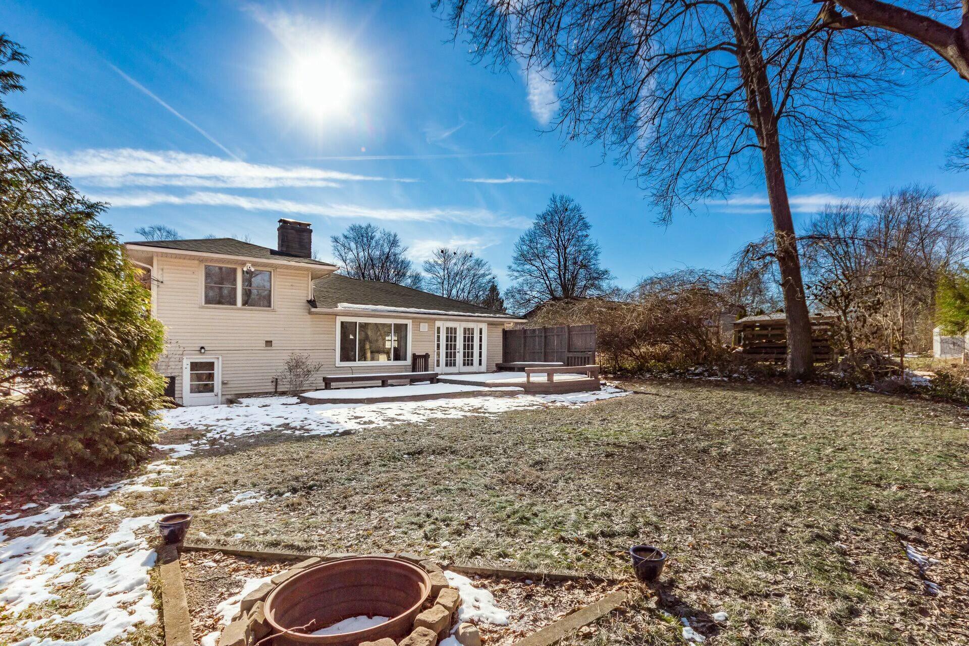 2804 Lakewood Drive
