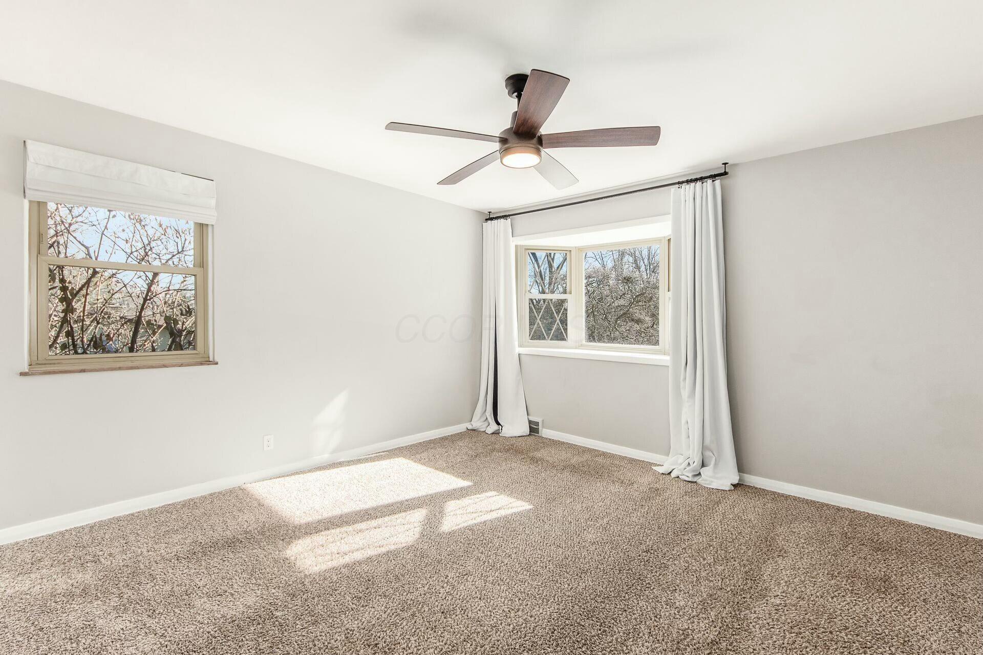 2804 Lakewood Drive