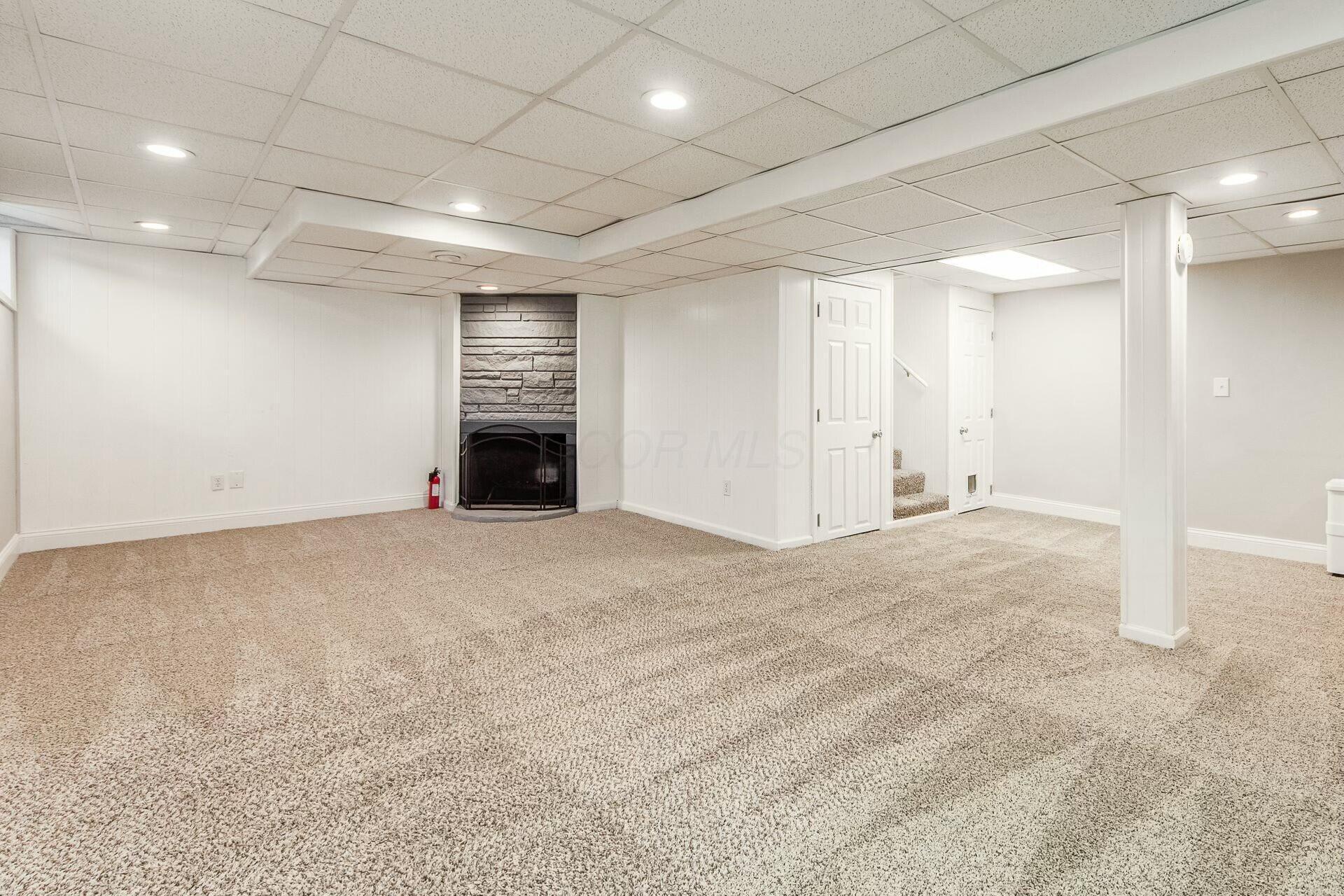 2804 Lakewood Drive