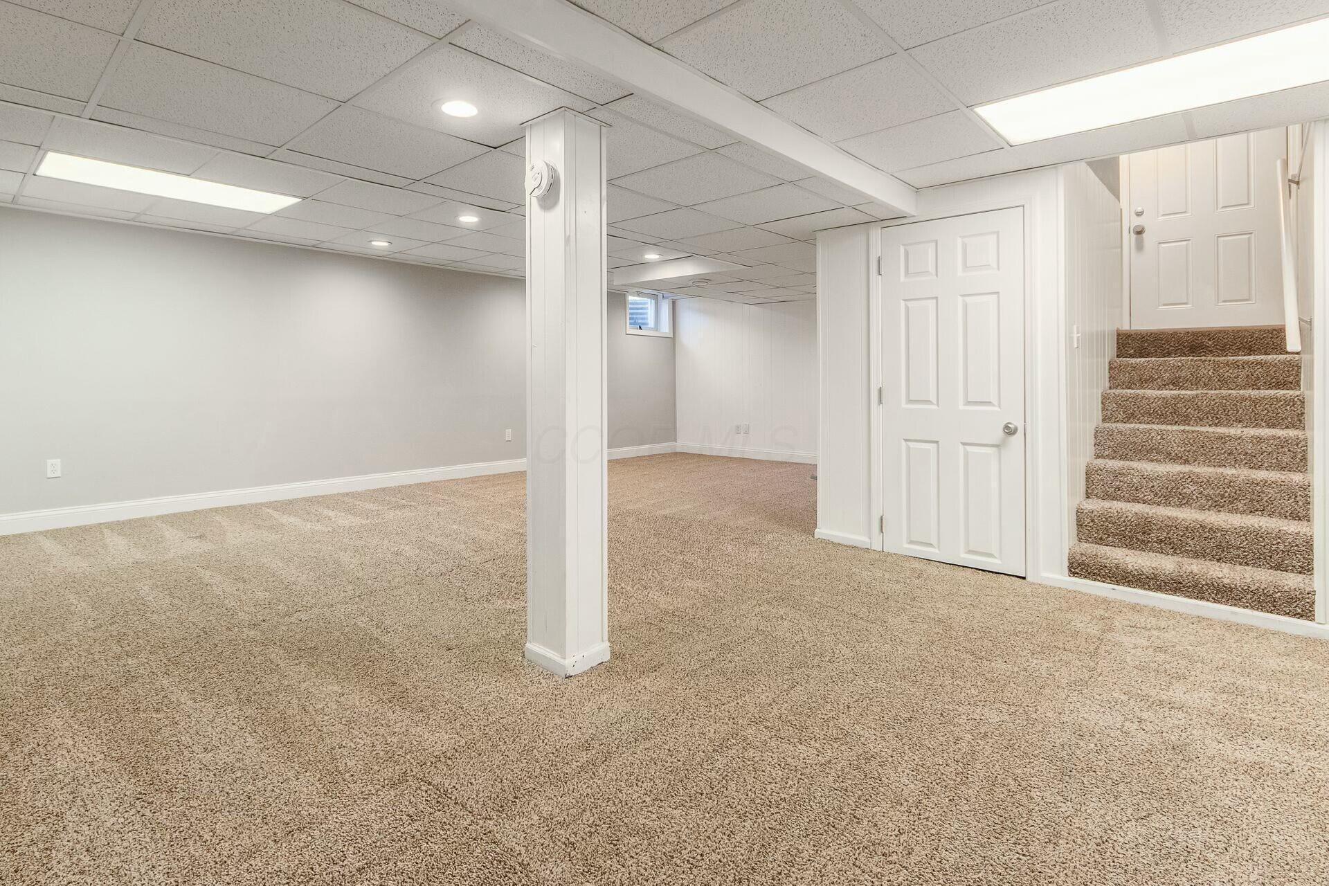 2804 Lakewood Drive