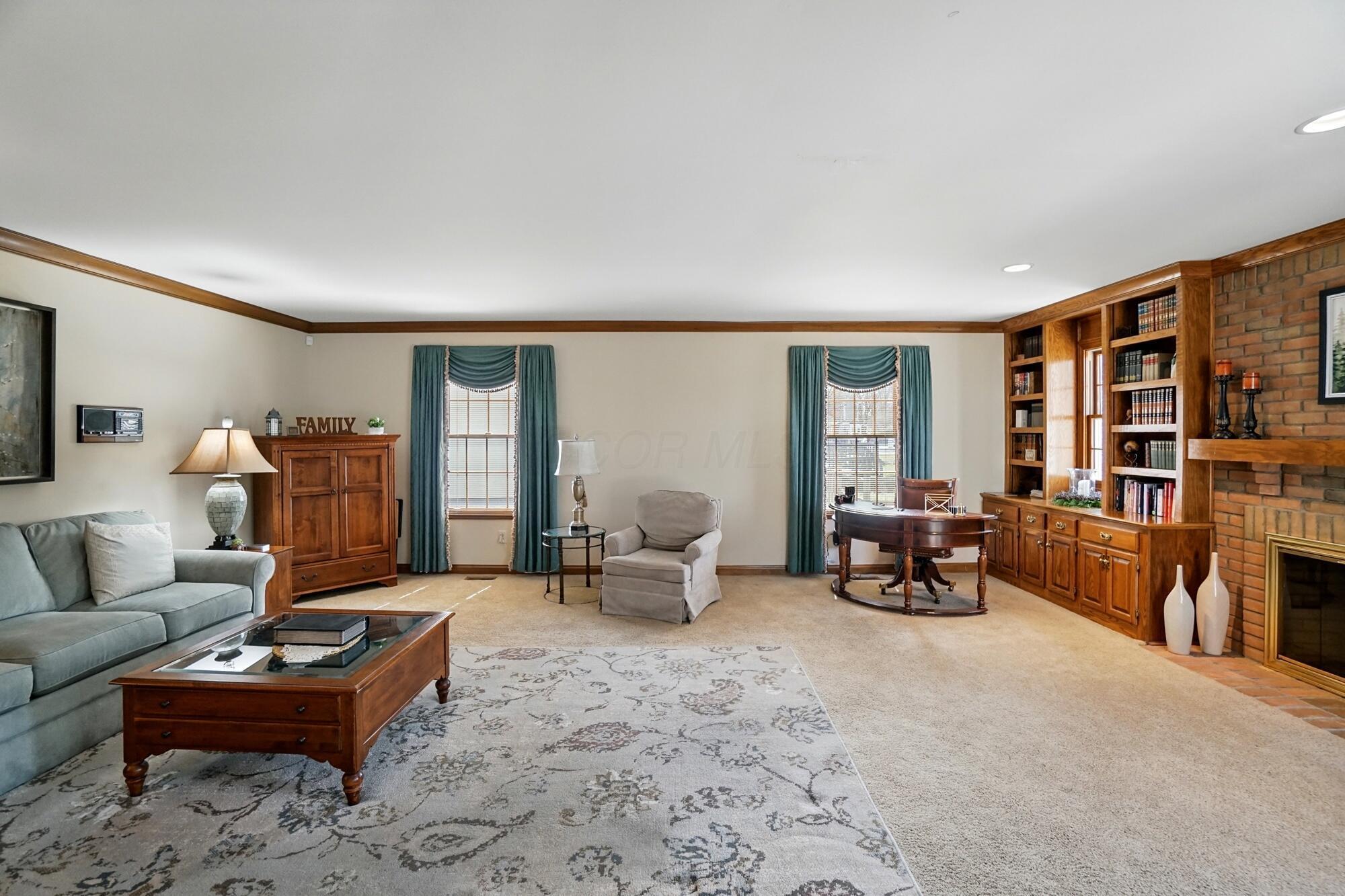 199 Briarbend Boulevard