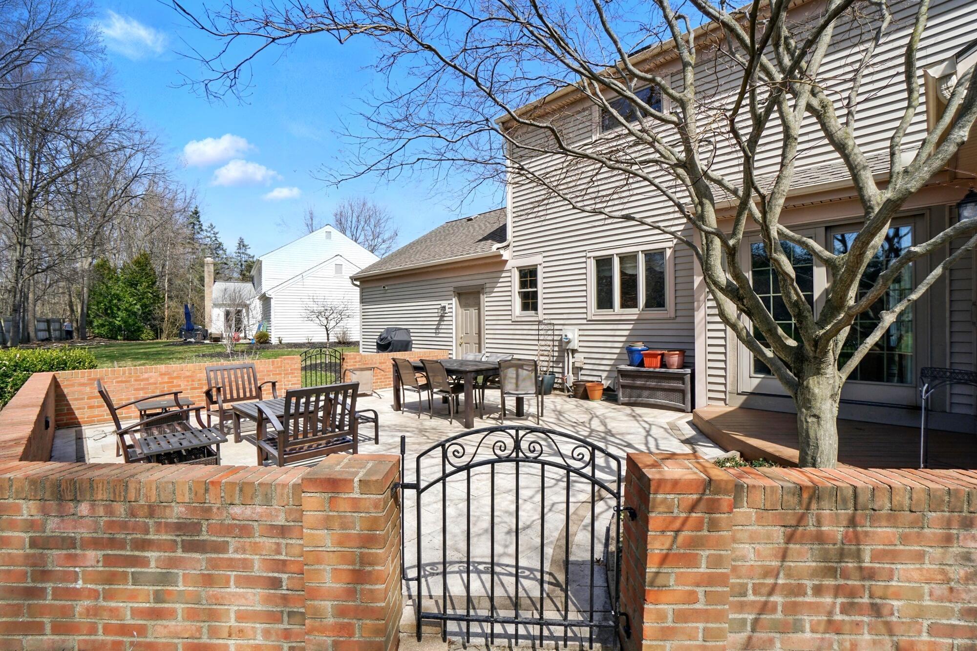 199 Briarbend Boulevard