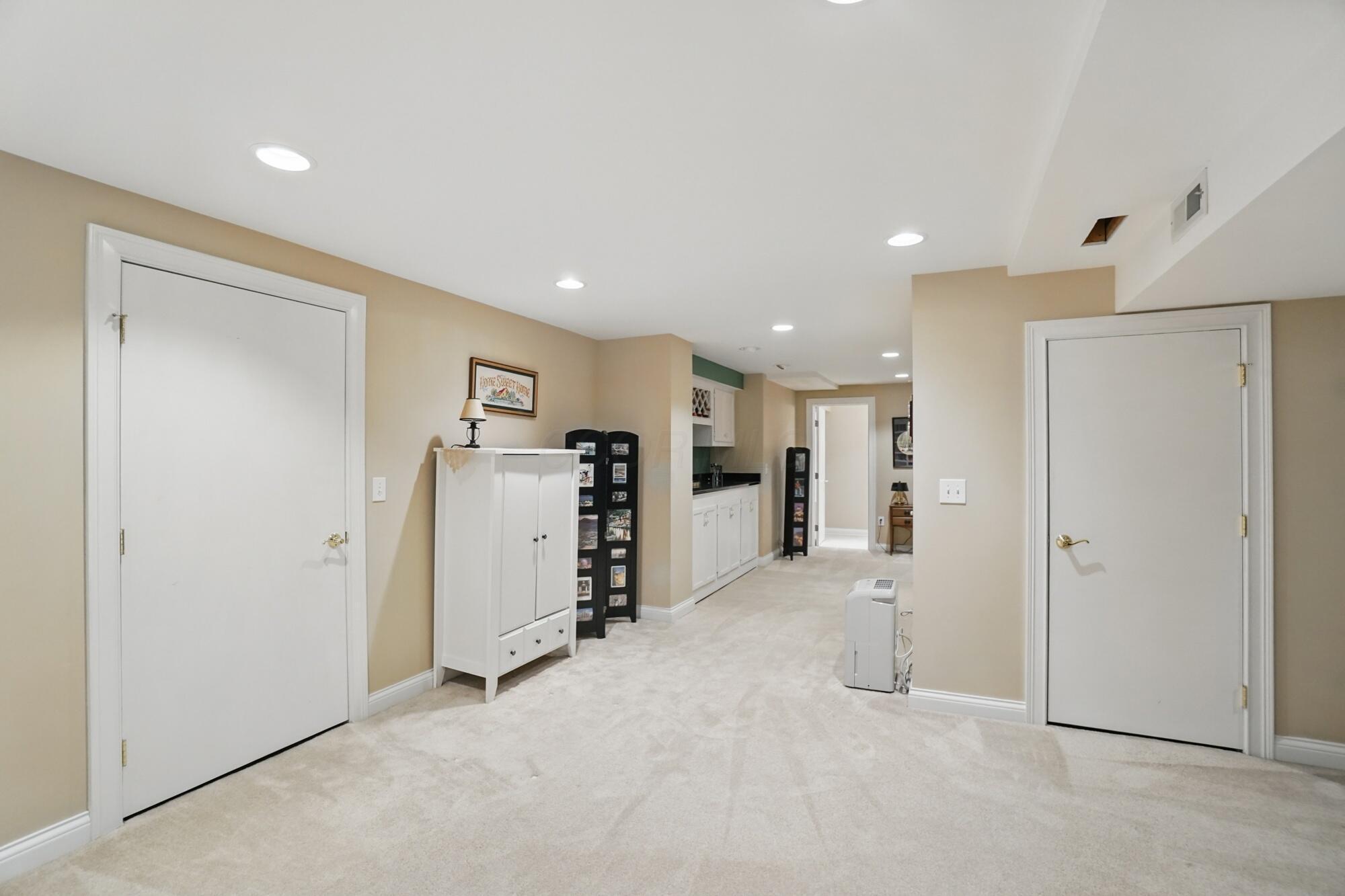 199 Briarbend Boulevard