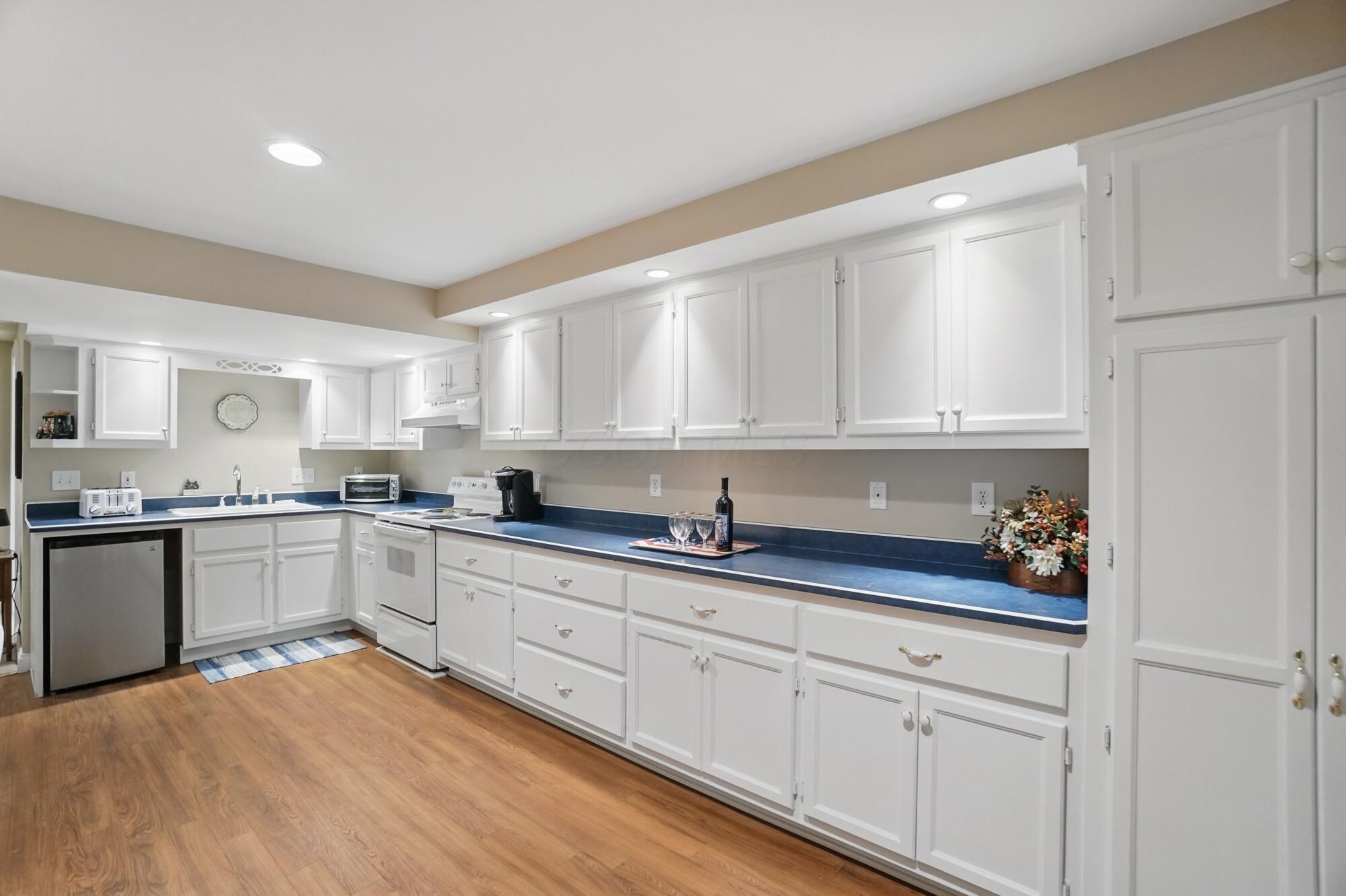 199 Briarbend Boulevard