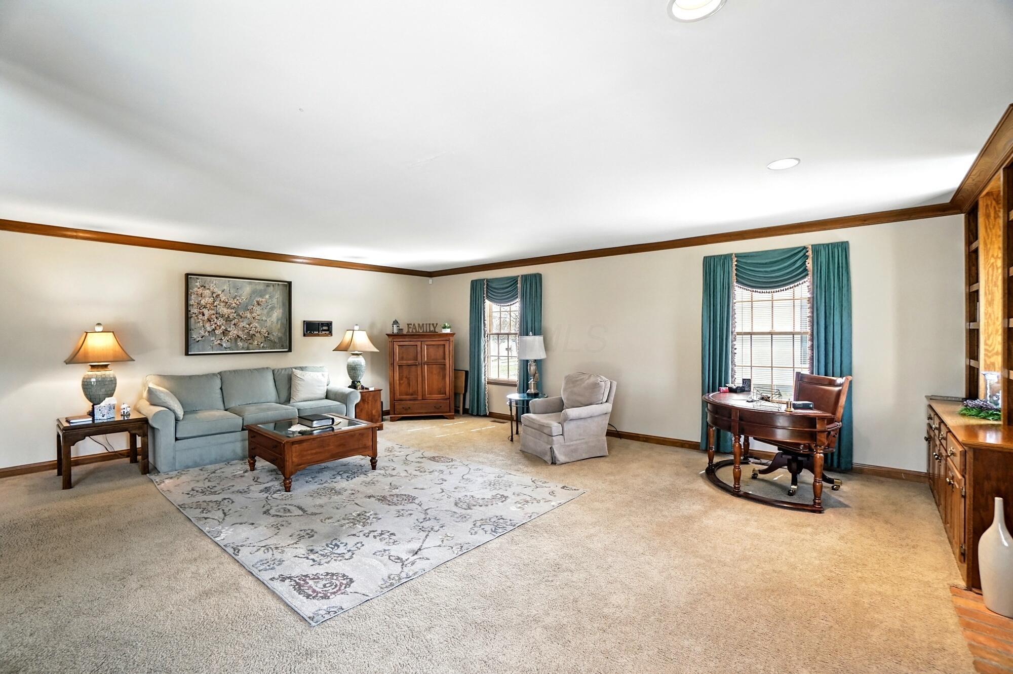 199 Briarbend Boulevard