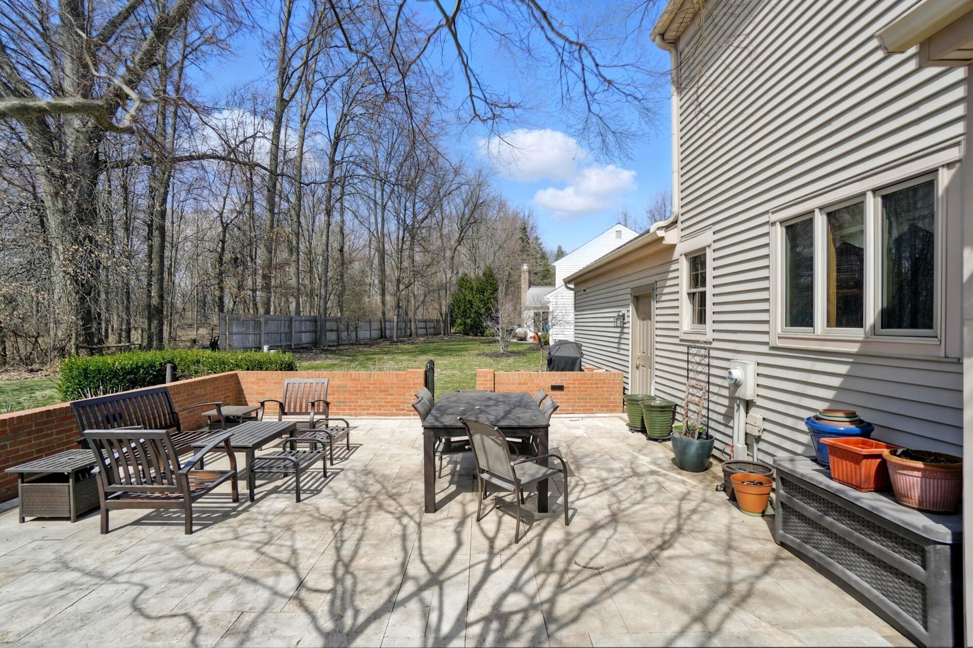 199 Briarbend Boulevard