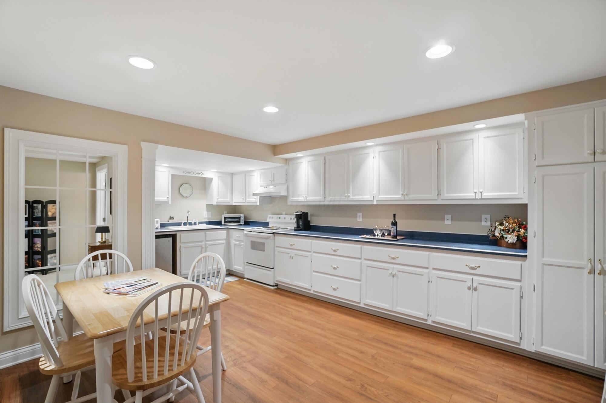 199 Briarbend Boulevard