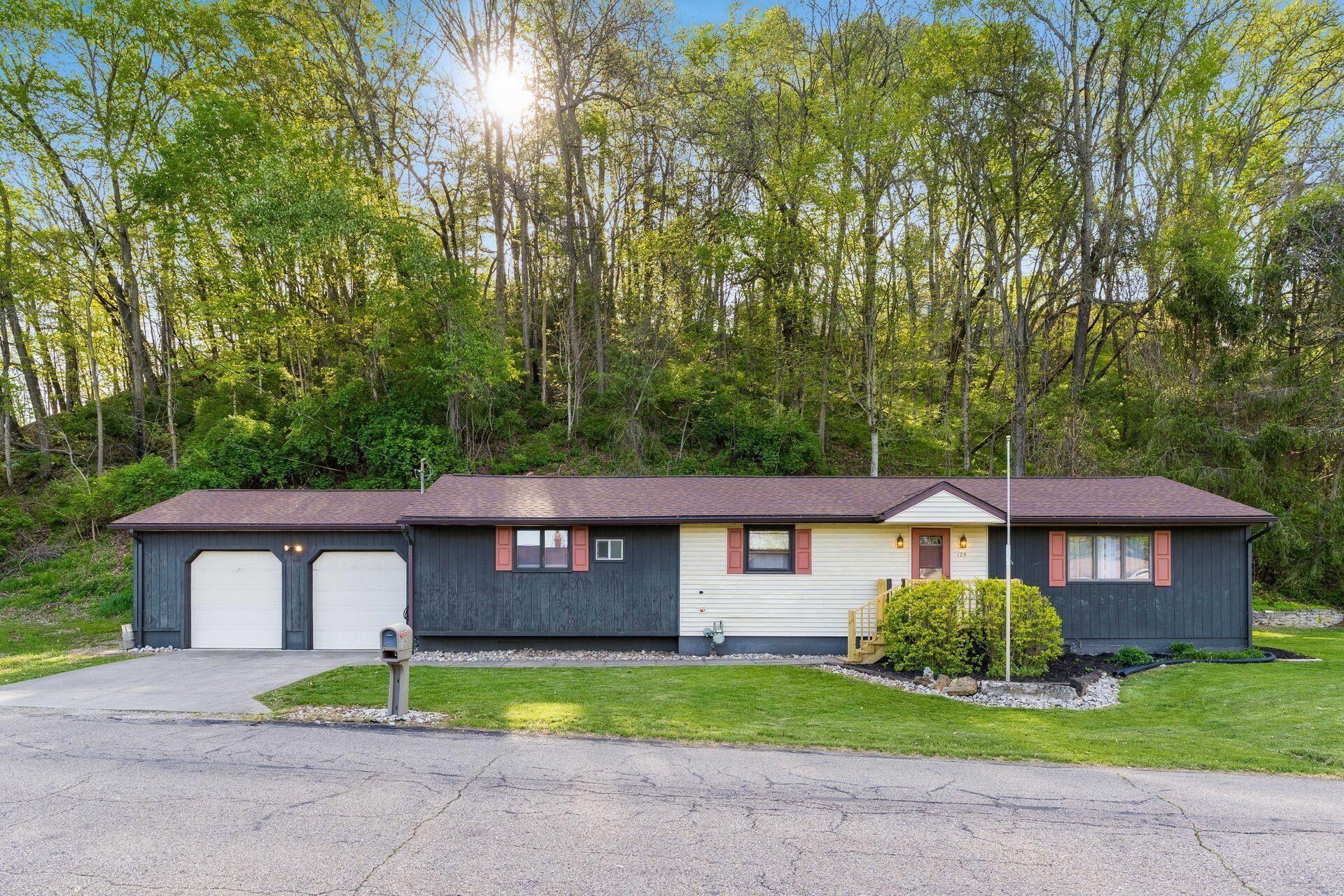 125 Lynwood Lane