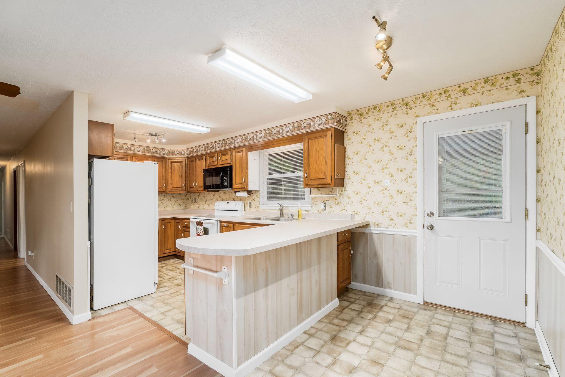 125 Lynwood Lane