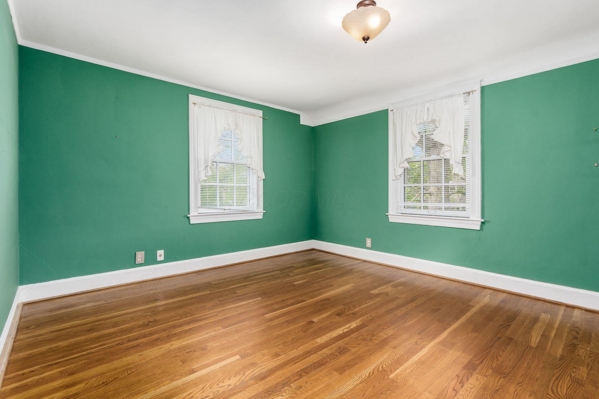 262 N Ardmore Road