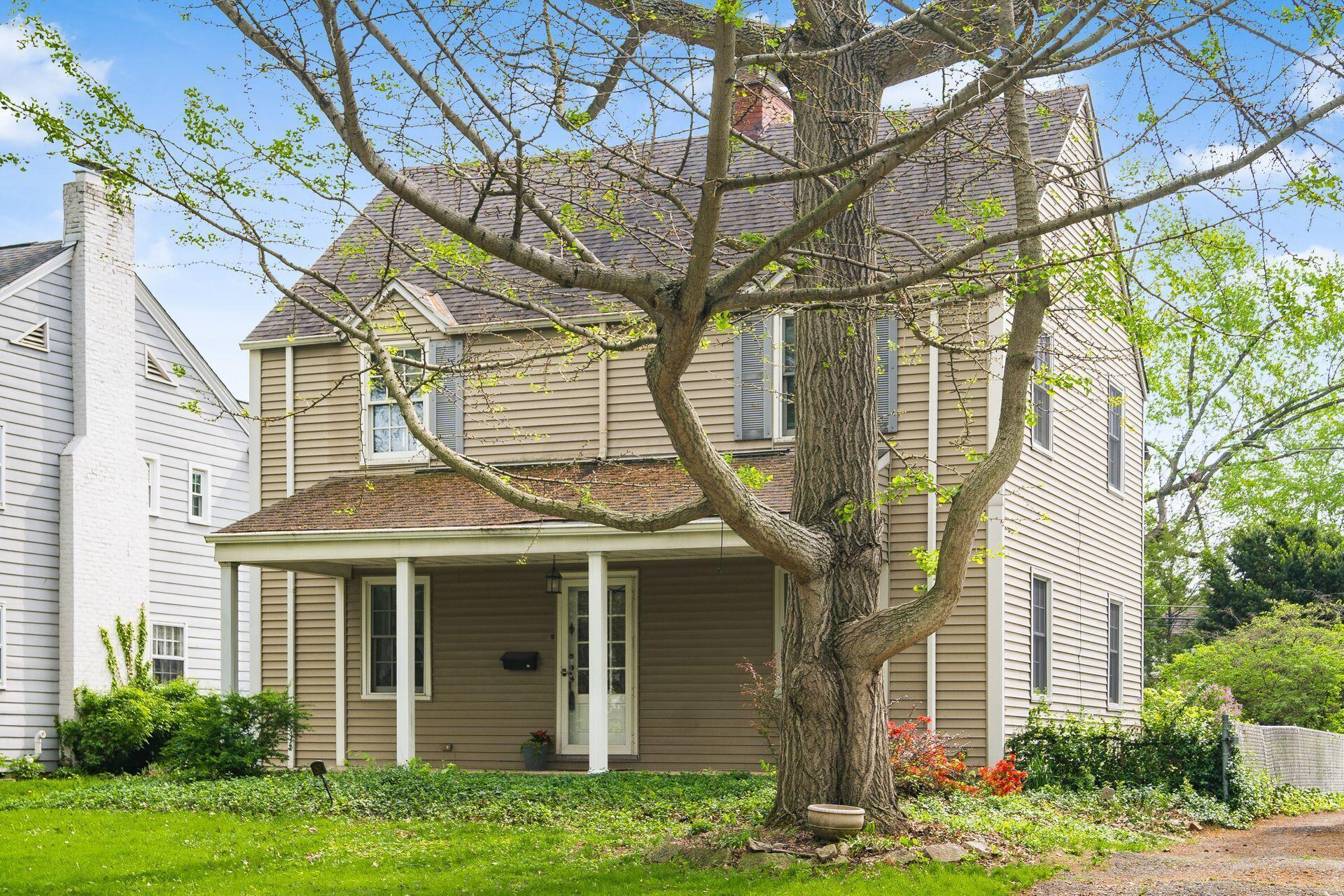 262 N Ardmore Road