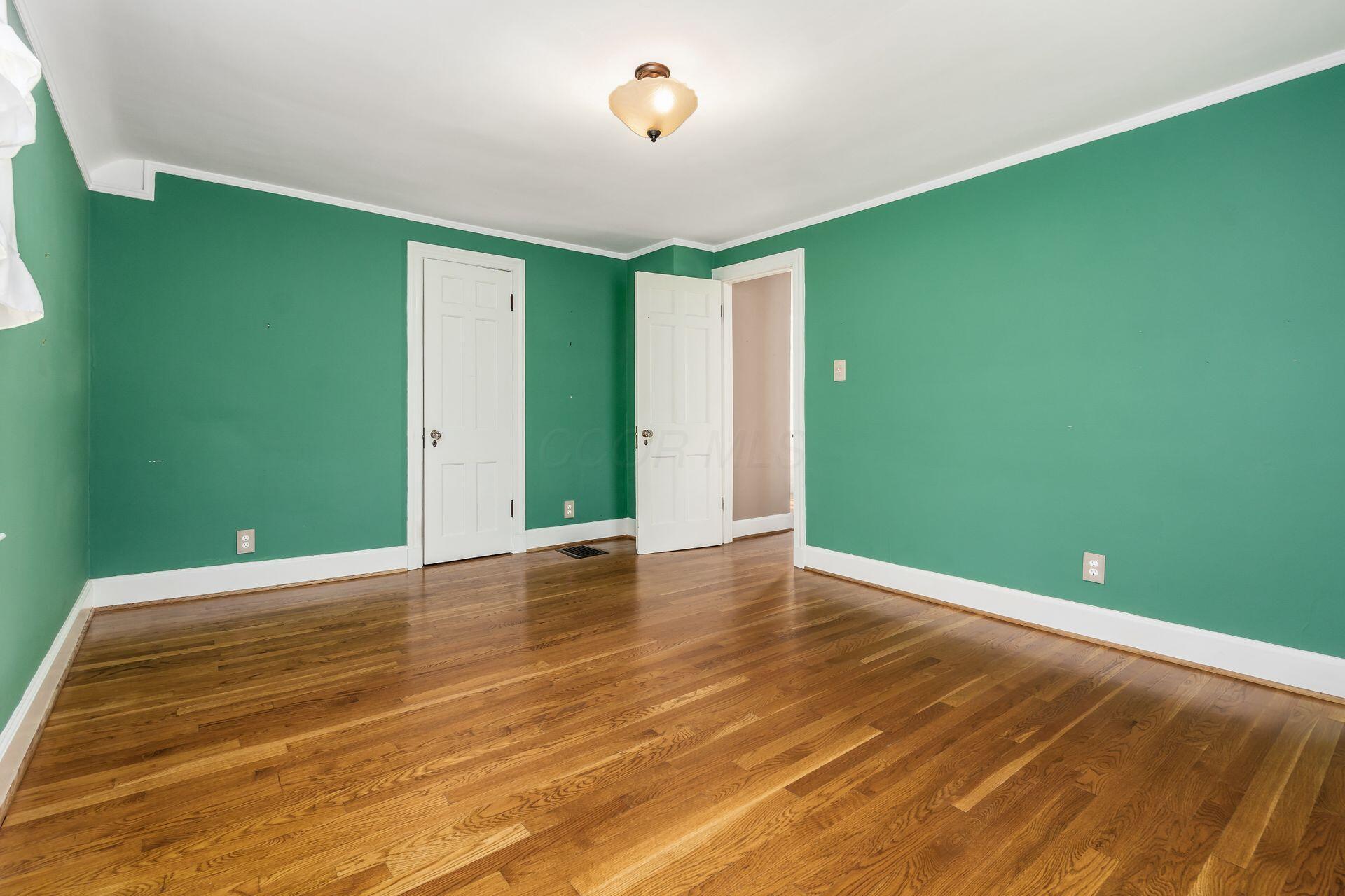 262 N Ardmore Road