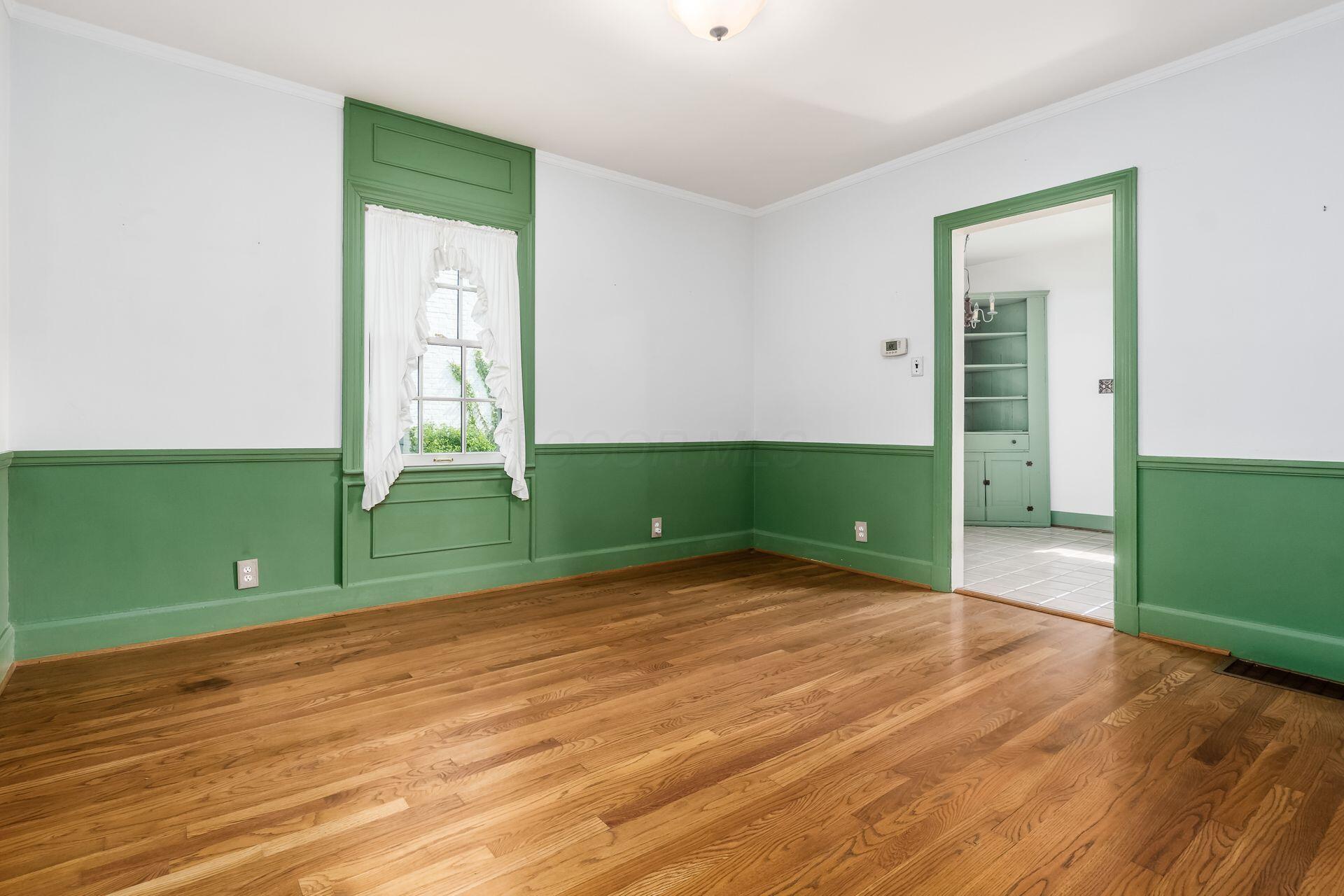 262 N Ardmore Road
