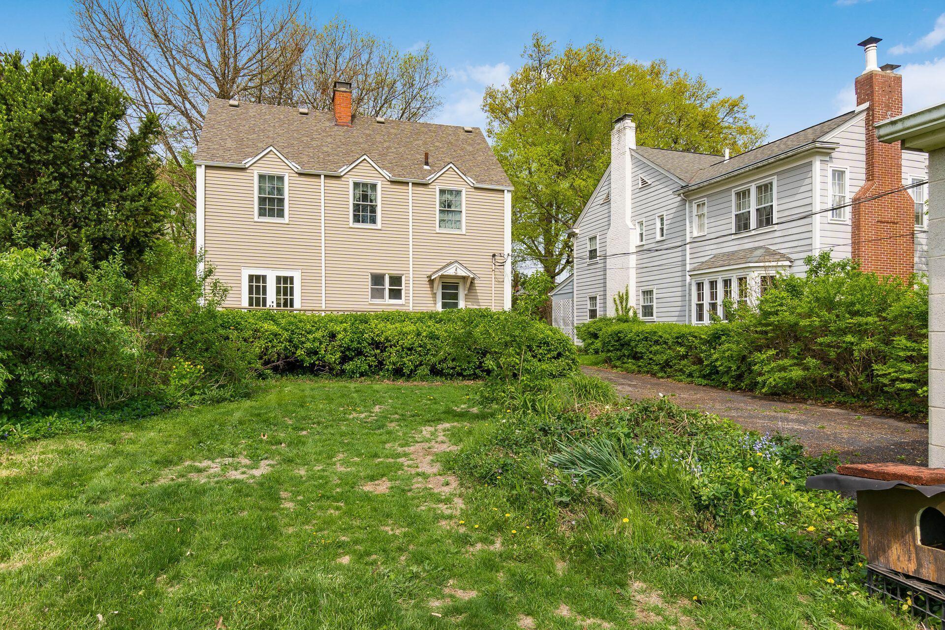 262 N Ardmore Road