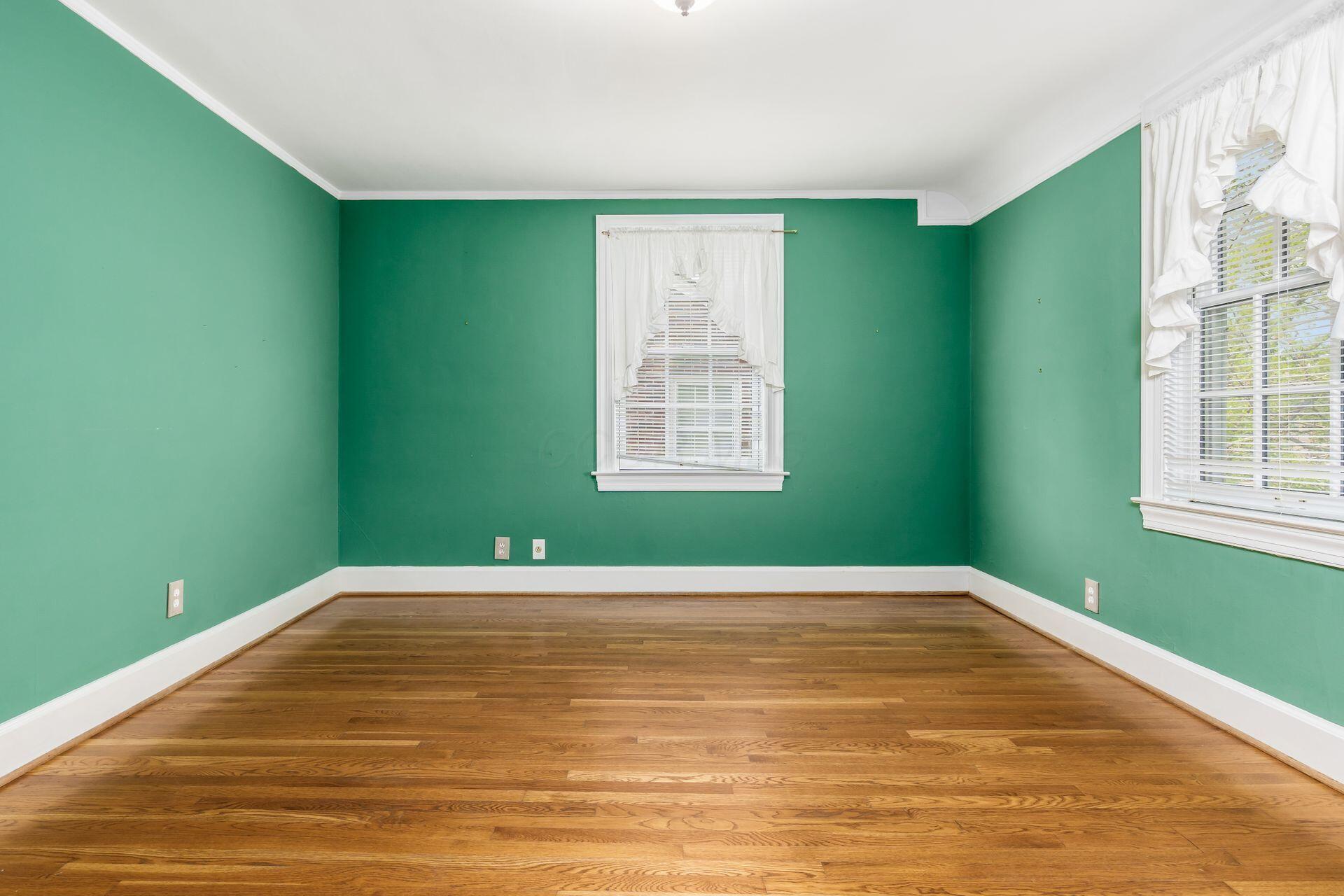 262 N Ardmore Road