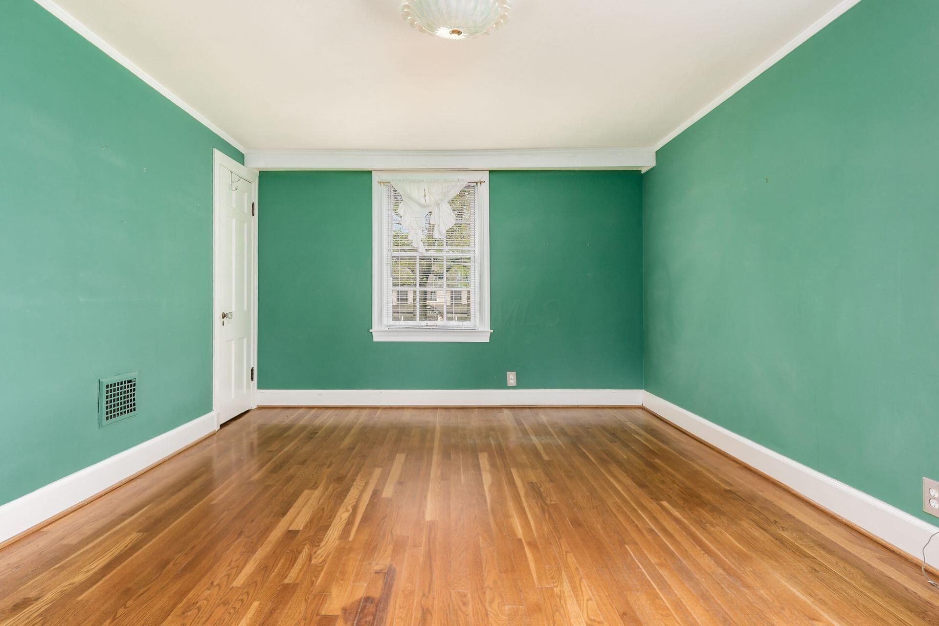 262 N Ardmore Road