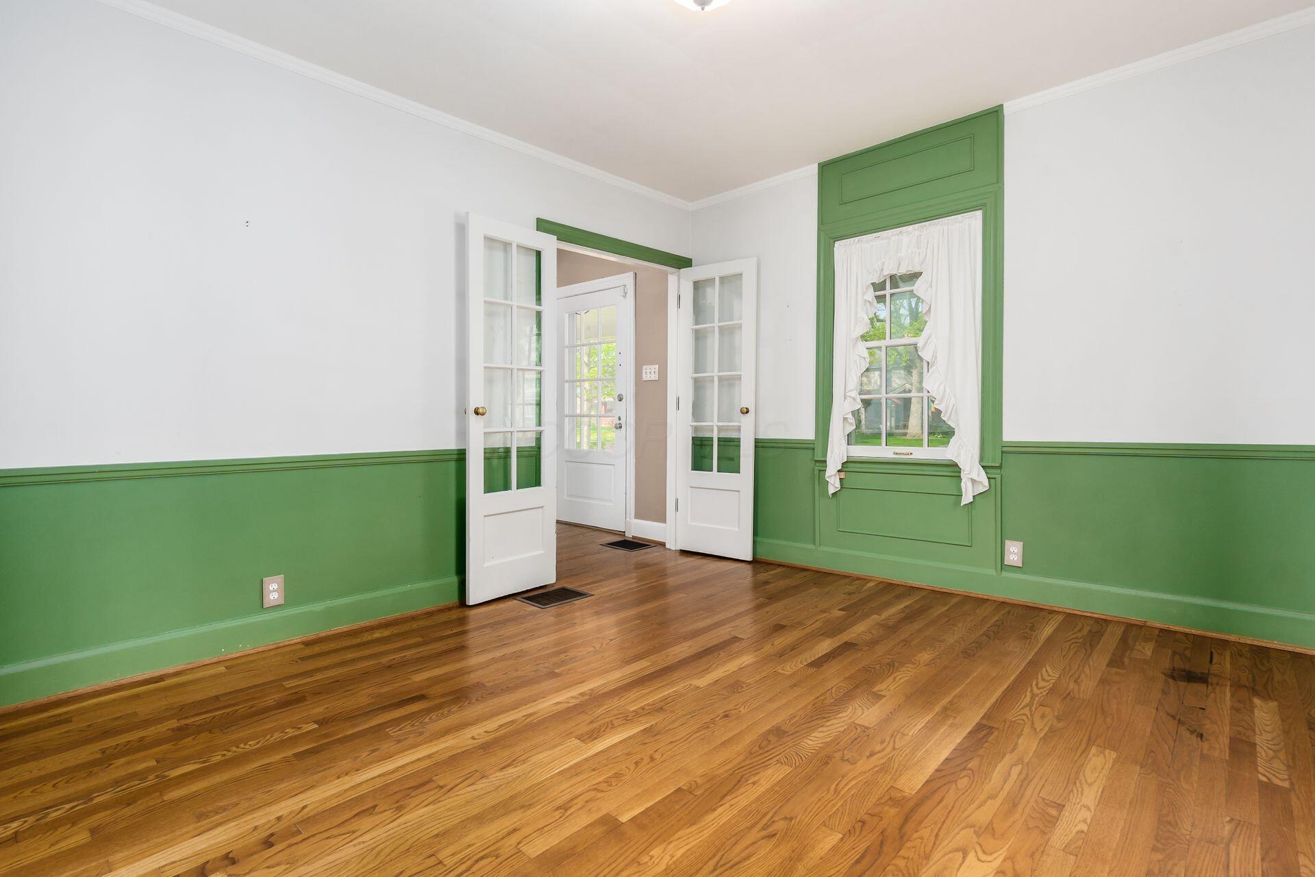 262 N Ardmore Road