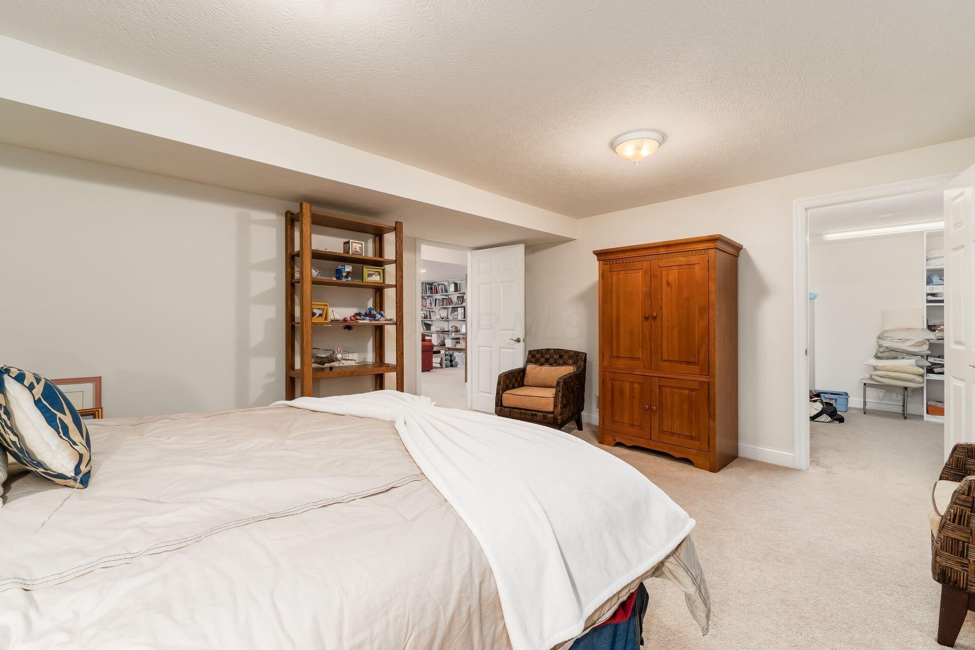 6227 Marias Point Lane