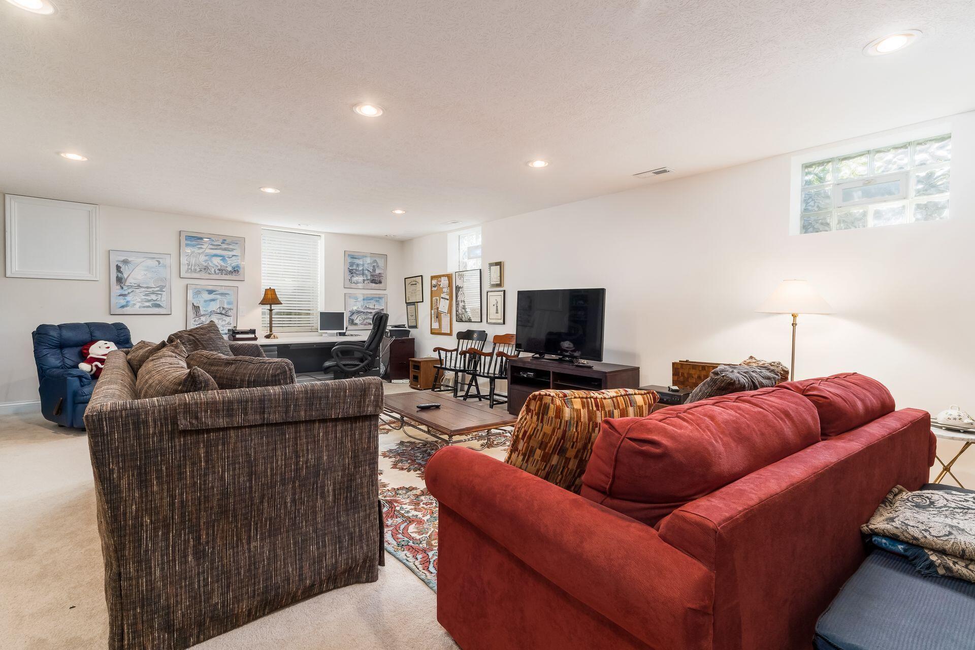 6227 Marias Point Lane