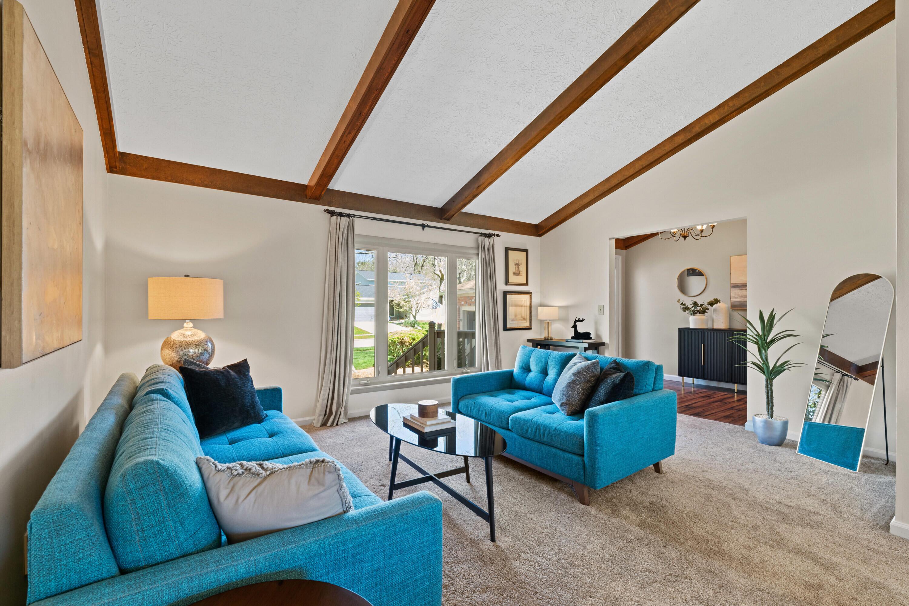 2387 Sonnington Drive