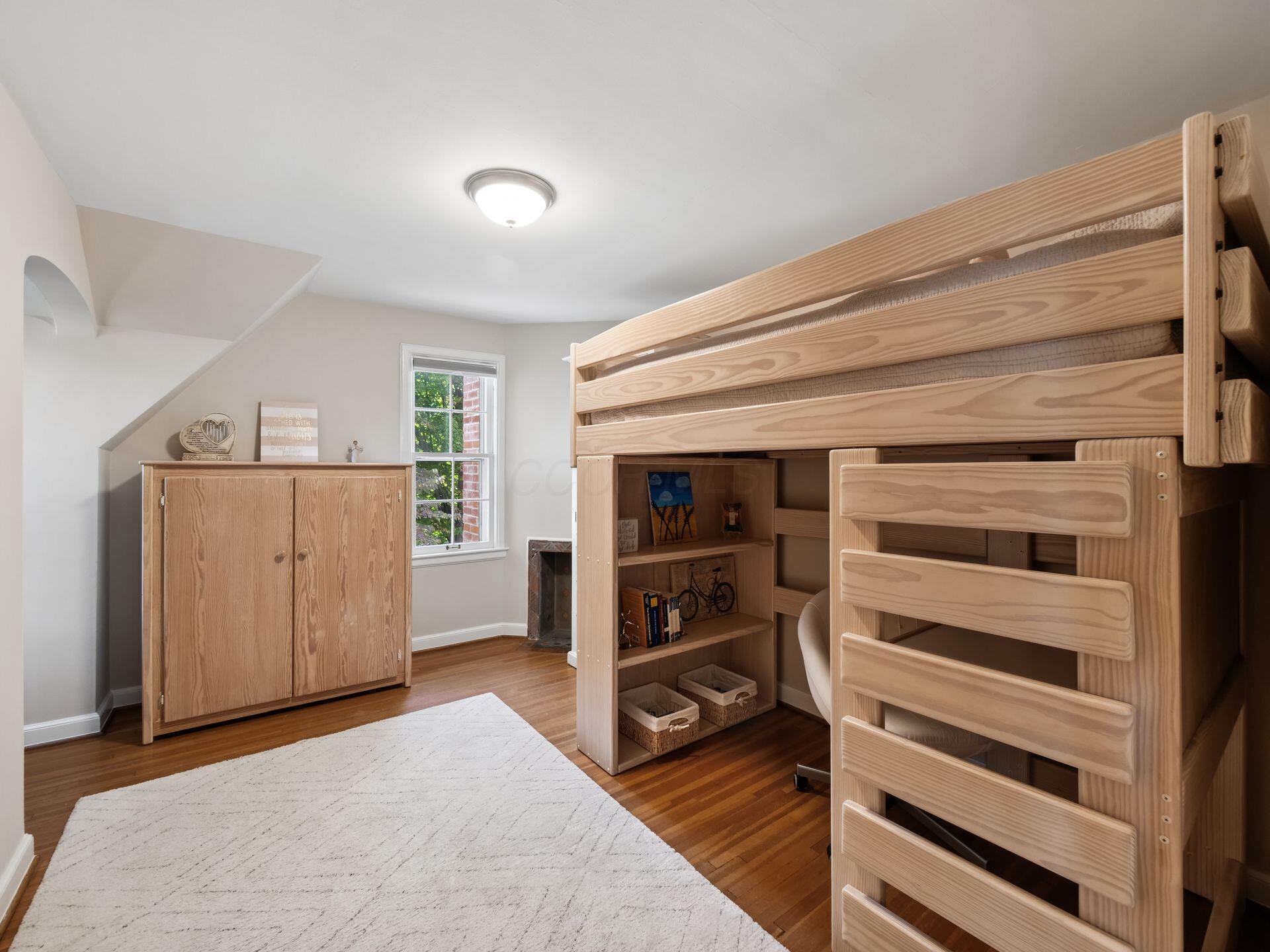 223 N Remington Road