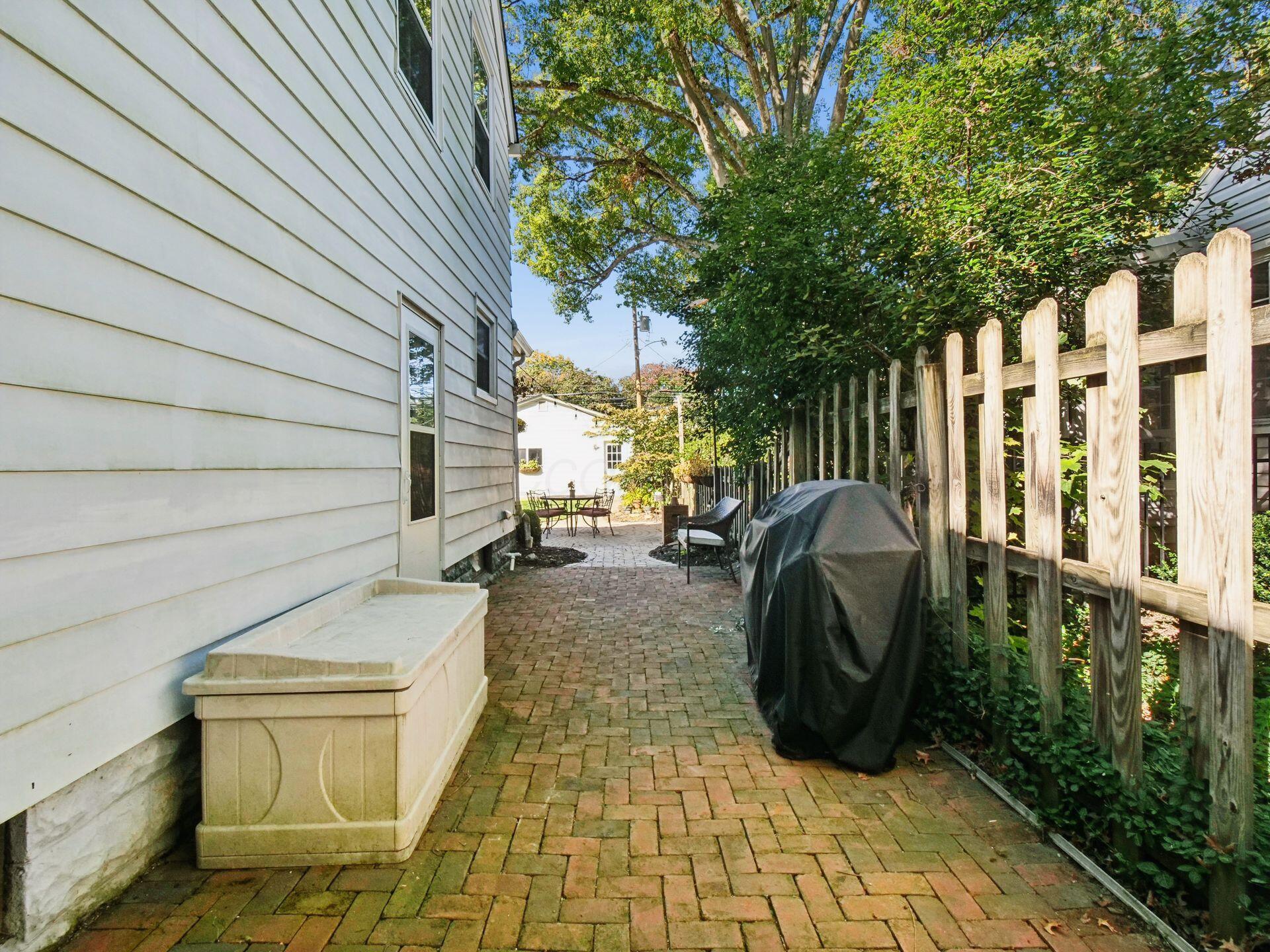 223 N Remington Road