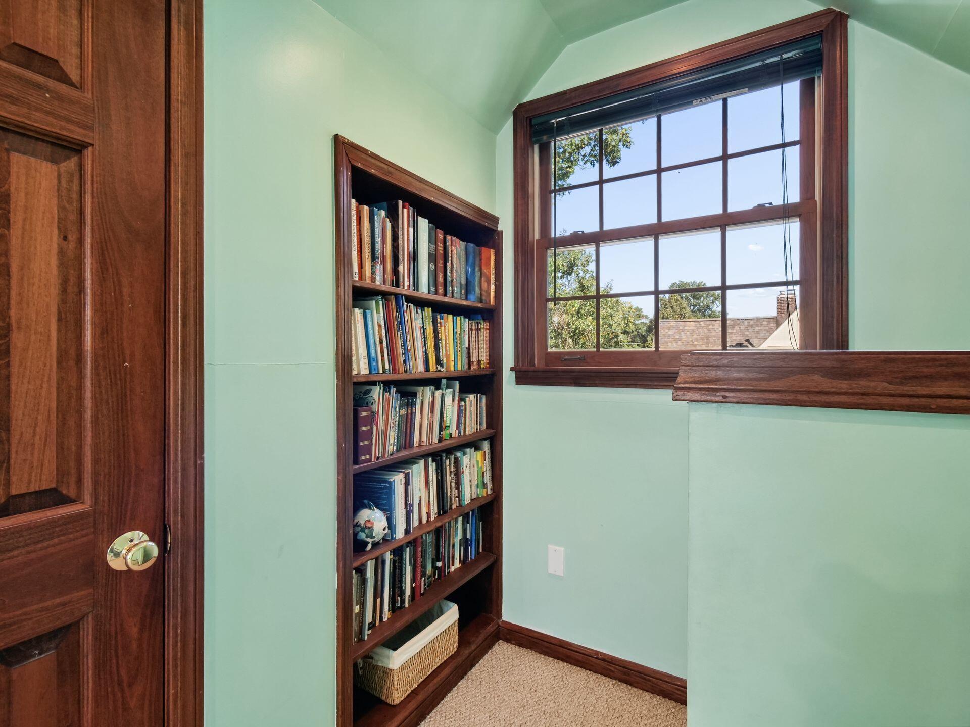 223 N Remington Road