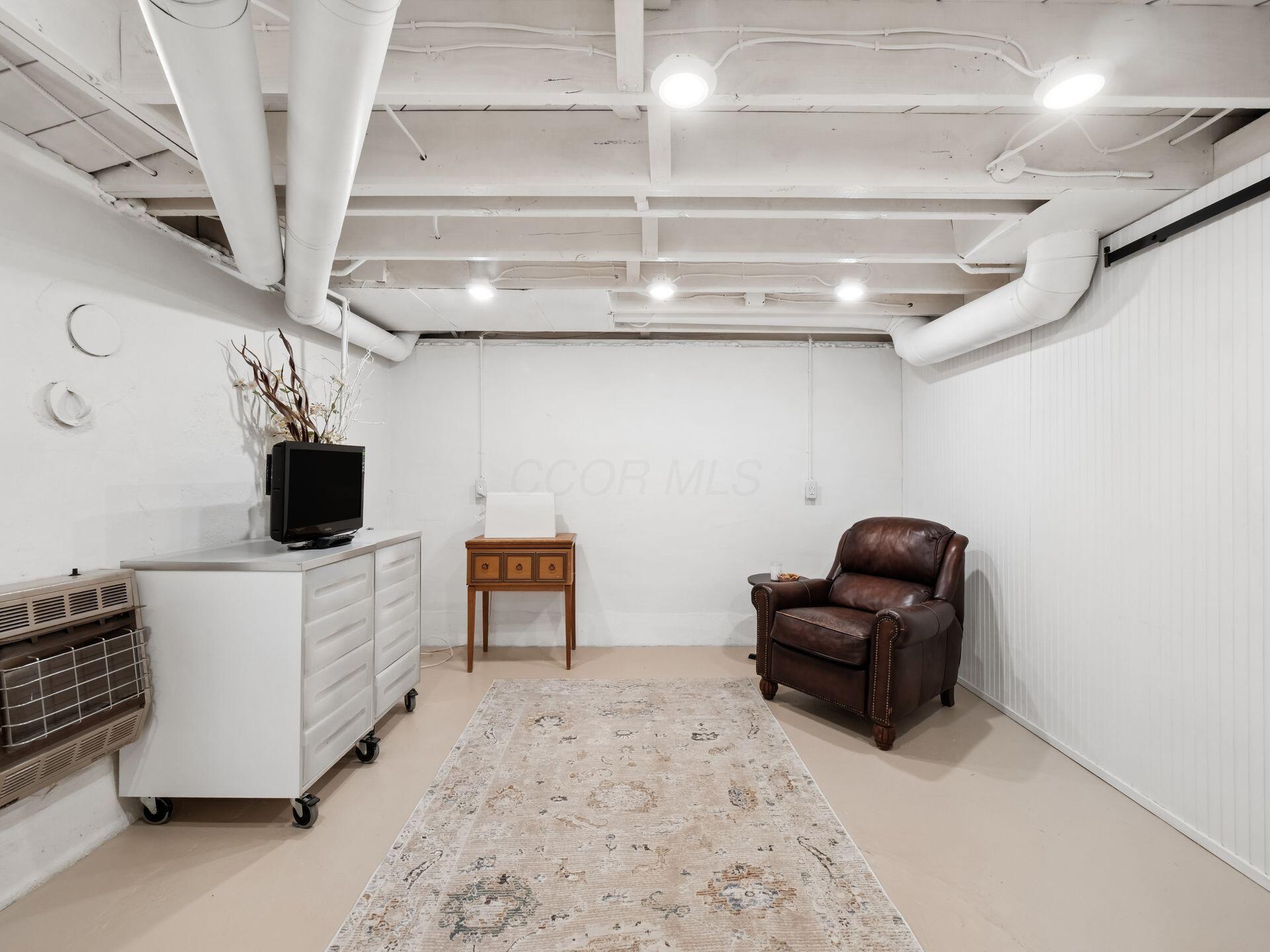223 N Remington Road