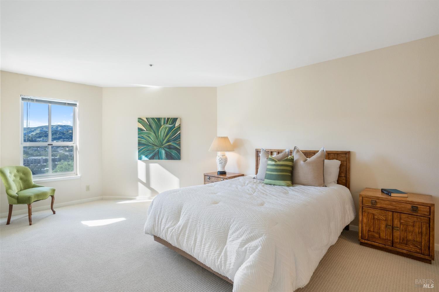 100 Thorndale Dr #322